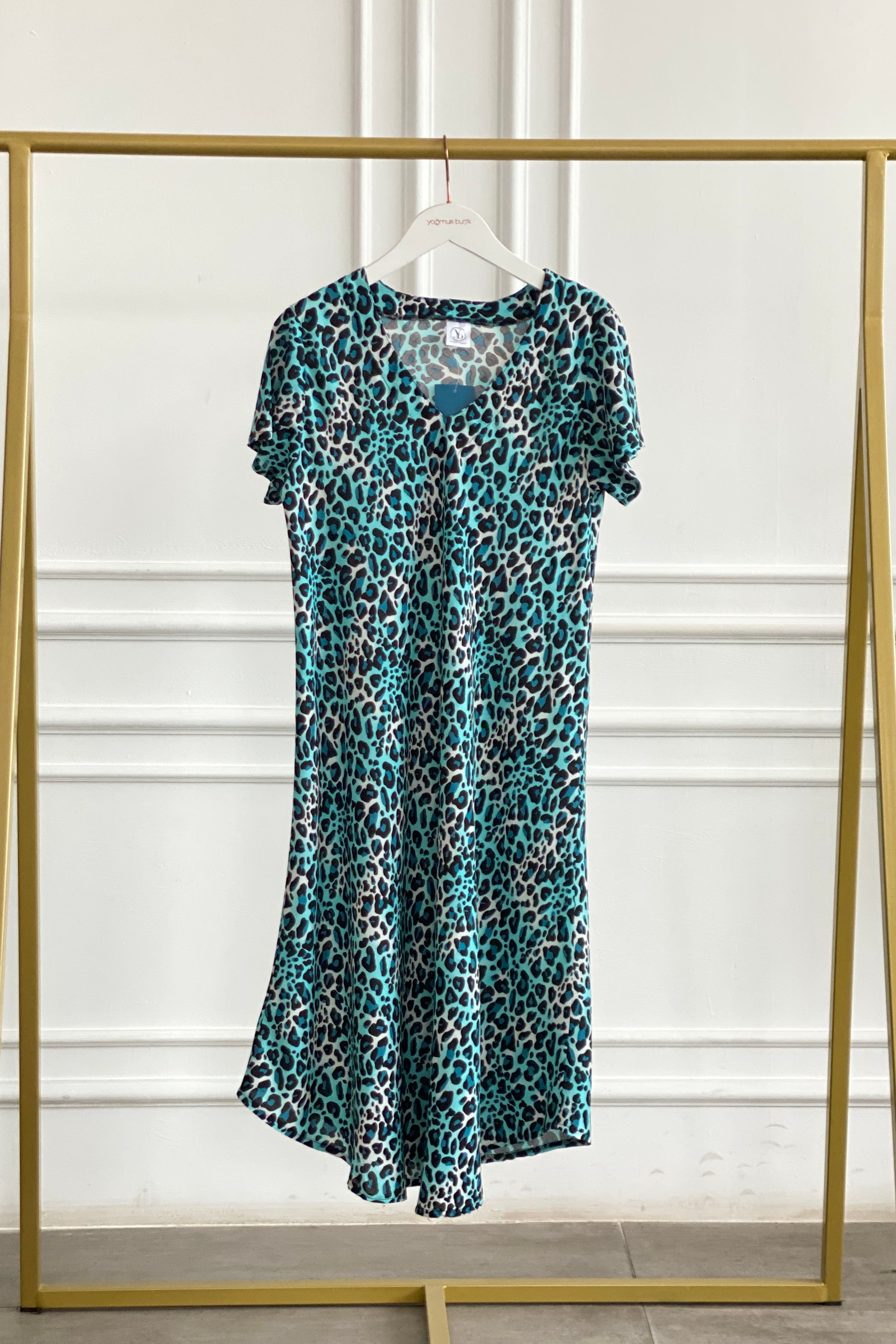 V Yaka Karışık Desenli Viscon Elbise - MINT (LEOPAR)