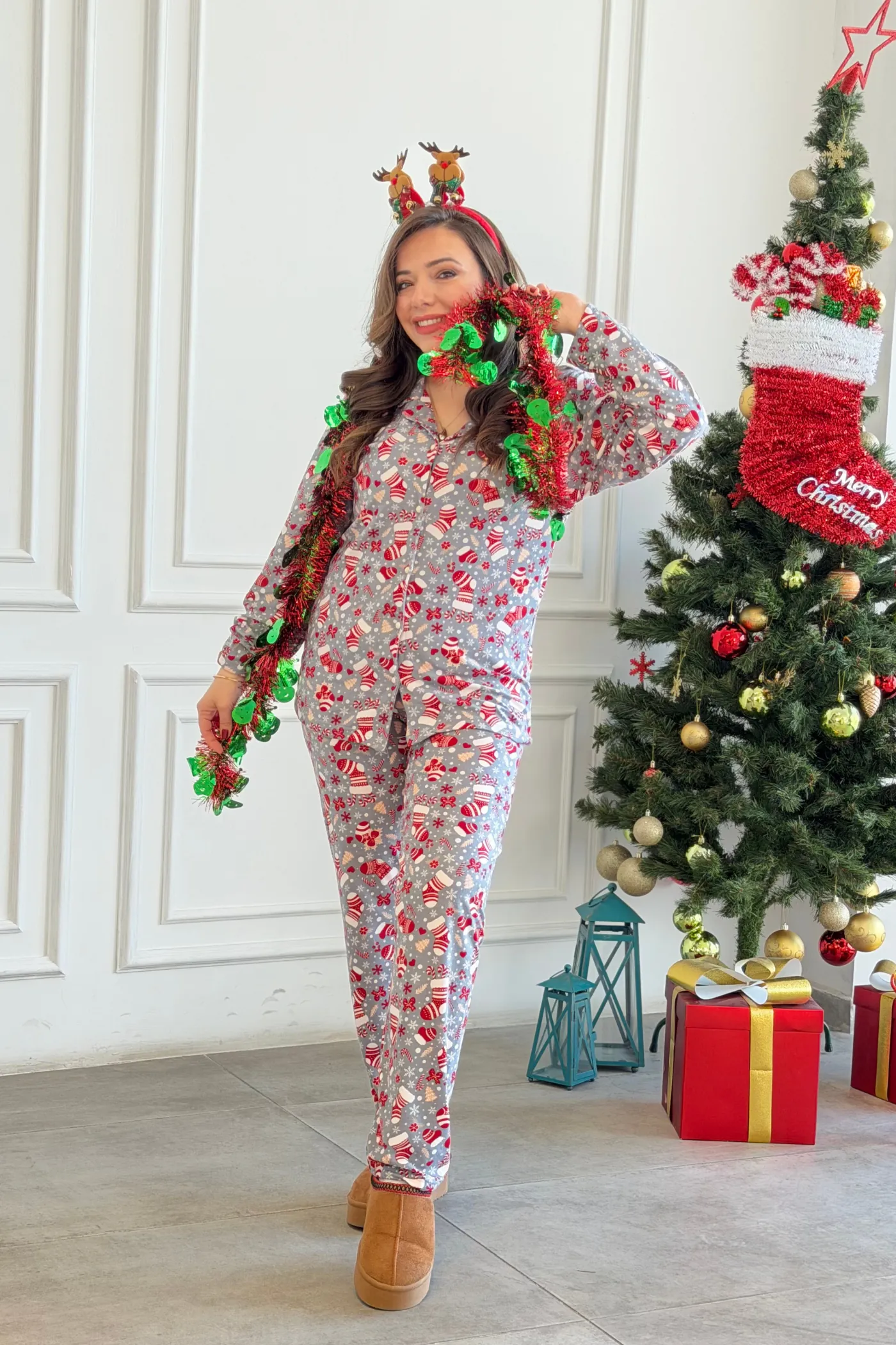 Çorap Desenli Pijama Takımı - GRI