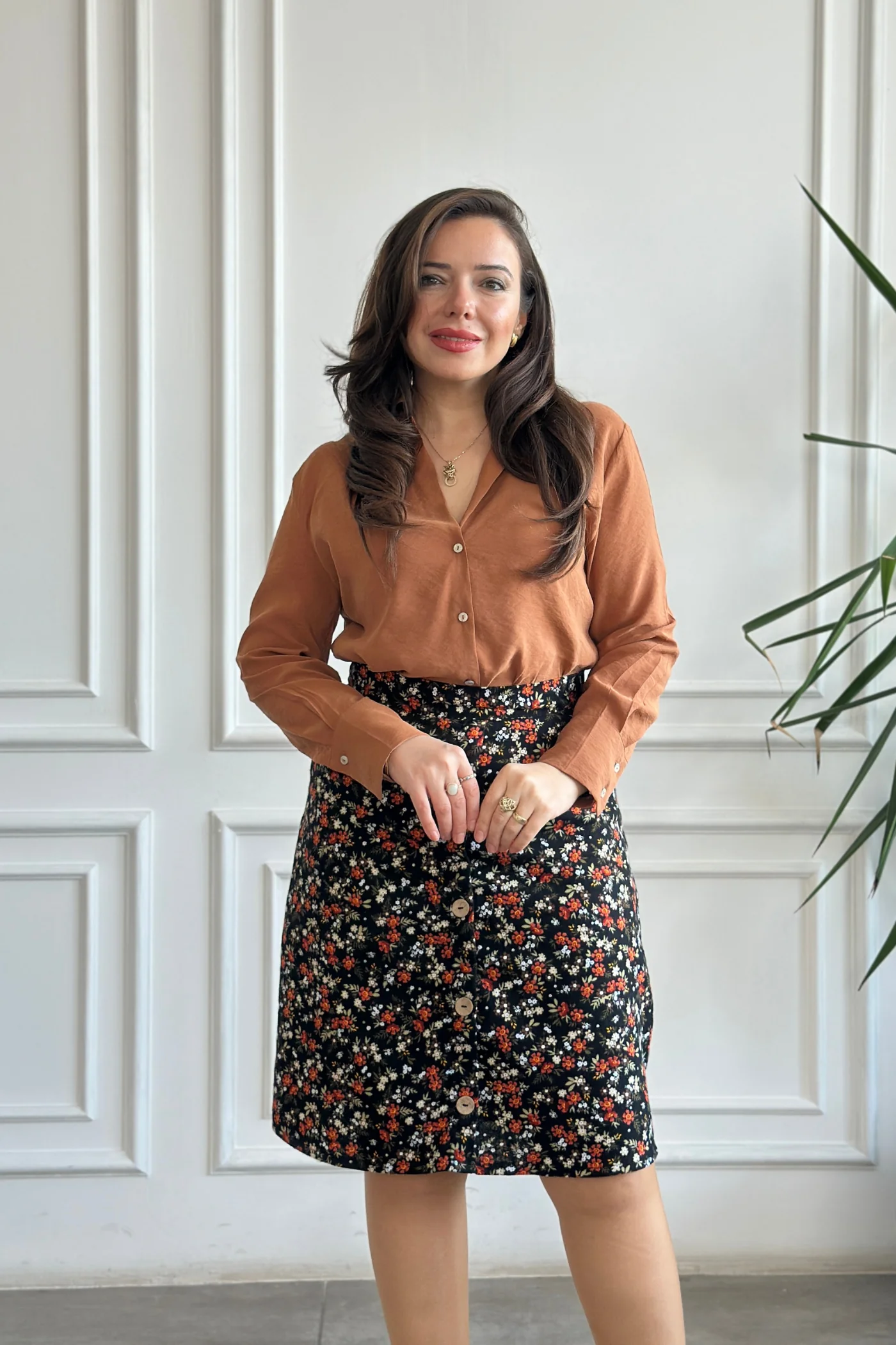 Kolları Çift Düğme Detaylı Modal Düz Gömlek