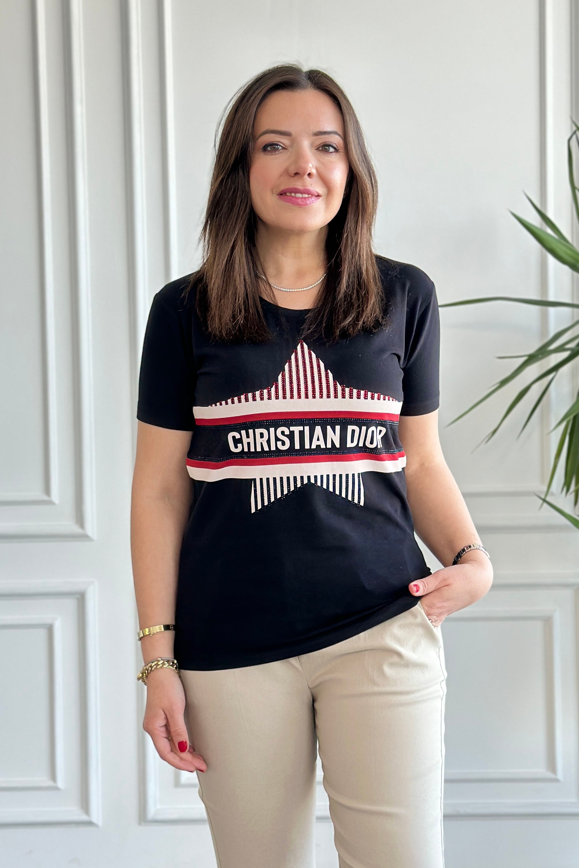 Bisiklet Yaka Önü Yazı Ve Taş Detaylı T-Shirt