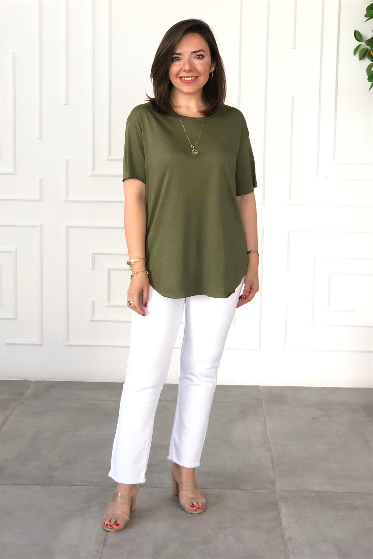 Bisiklet Yaka Basic T-Shirt