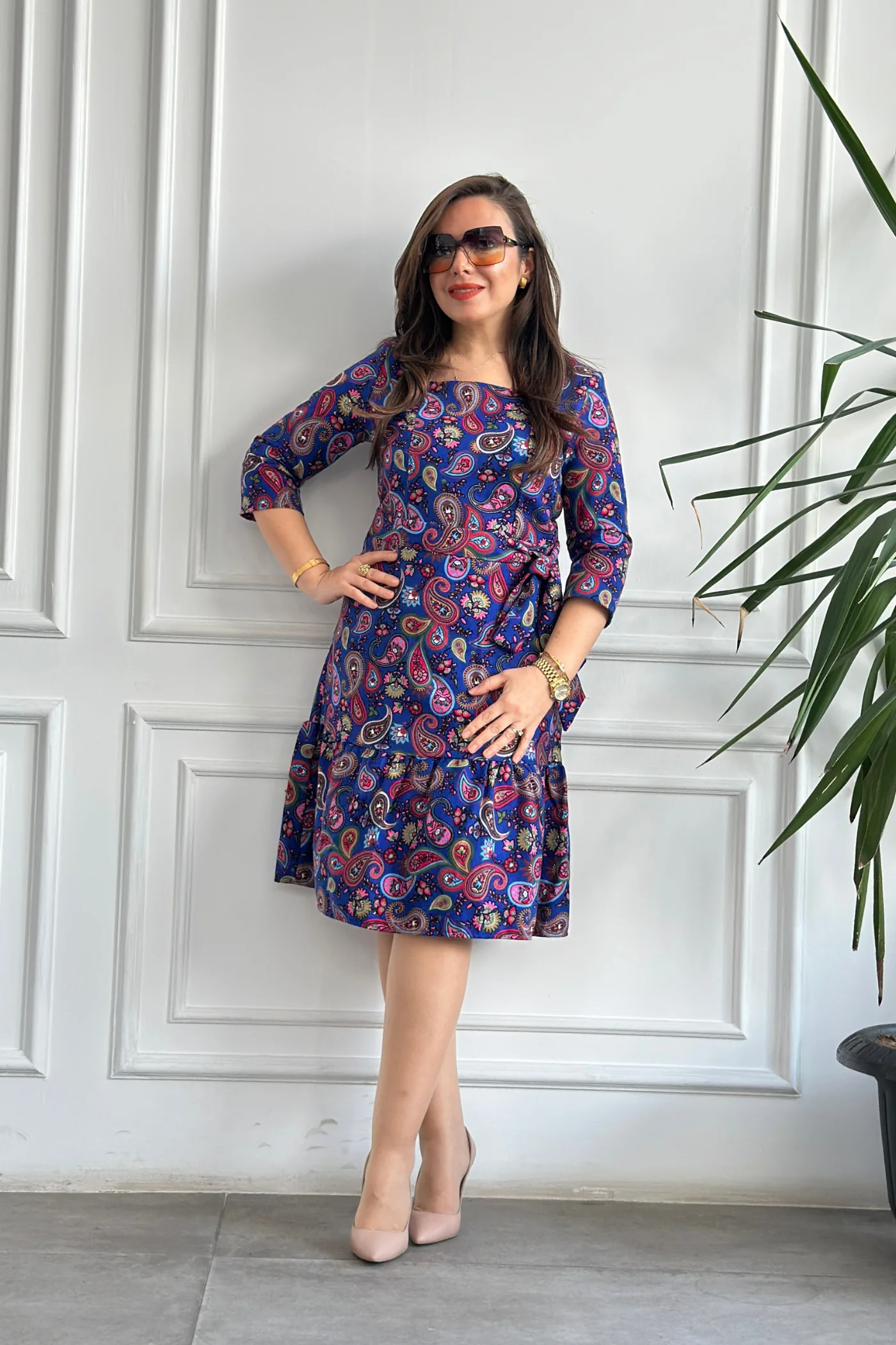 Etek Ucu Fırfırlı Kare Yaka Pazen Elbise - SAKS PEMBE