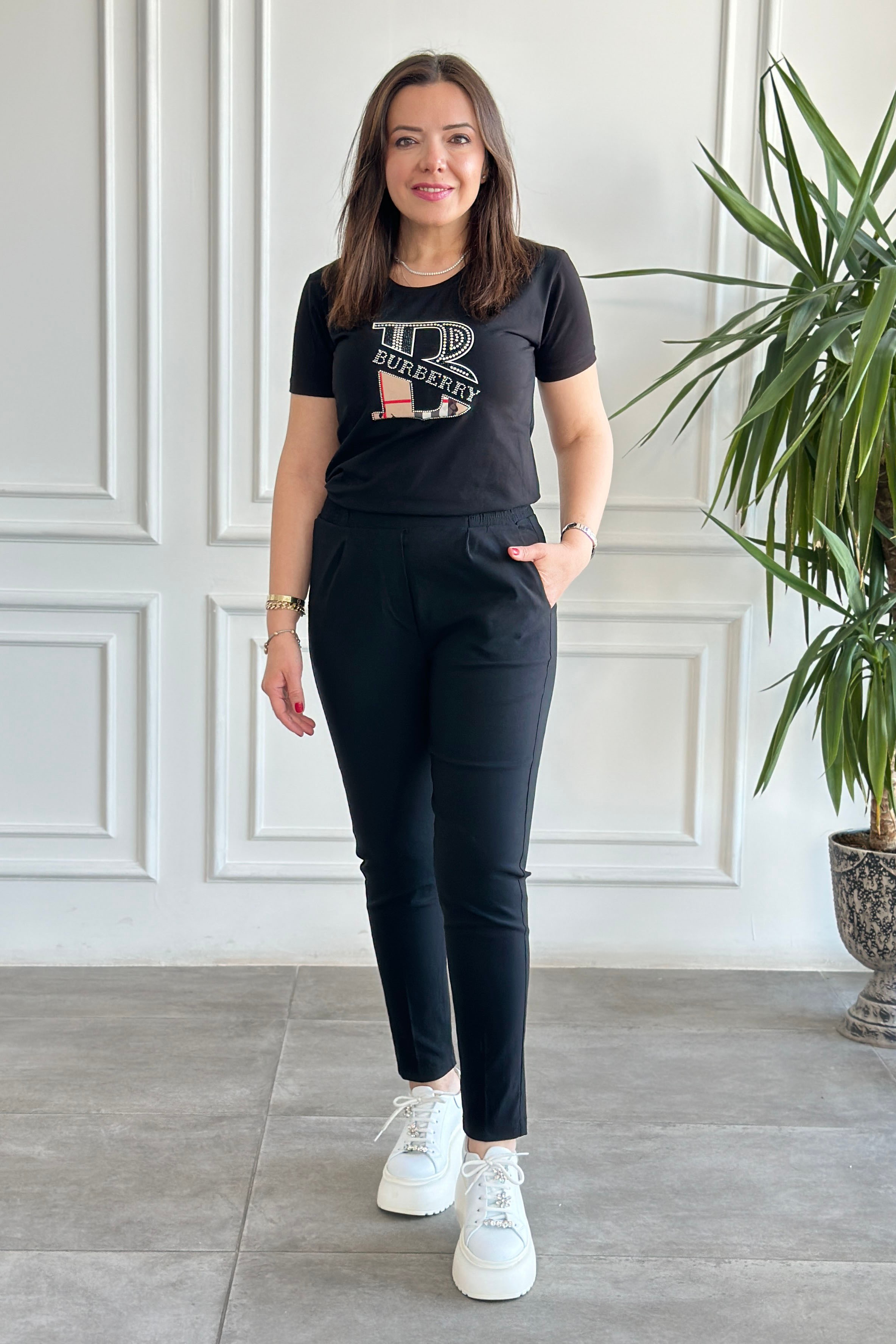Bisiklet Yaka Yazı Ve Taş Detaylı T-Shirt