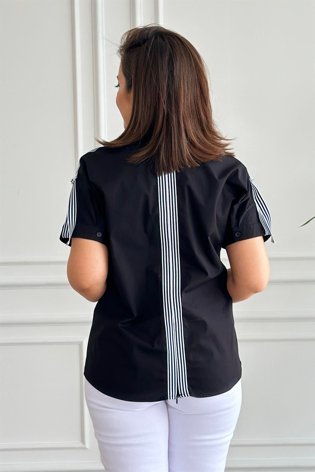 Kolları Ve Arkası Şerit Detaylı Bluz