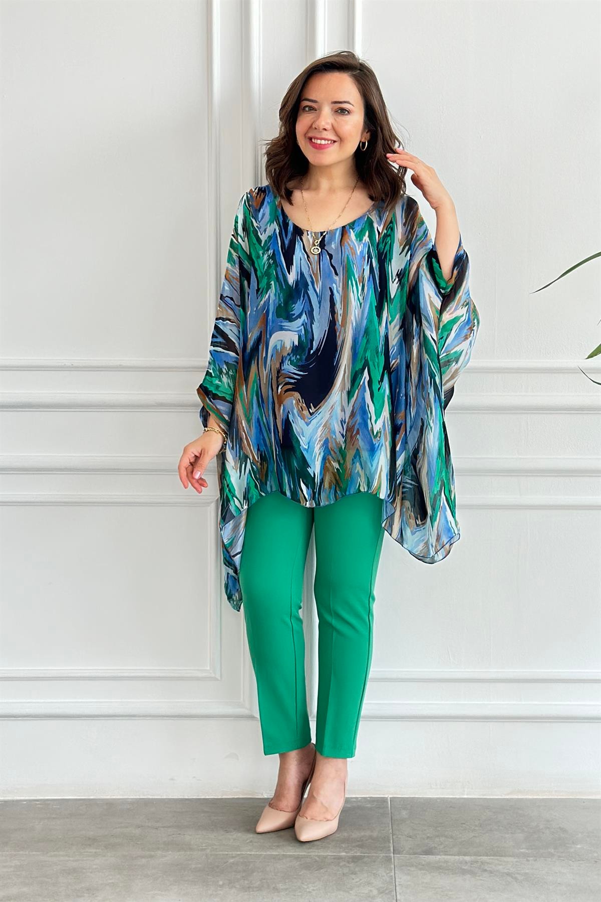 Batik Desenli İç Atletli Bluz