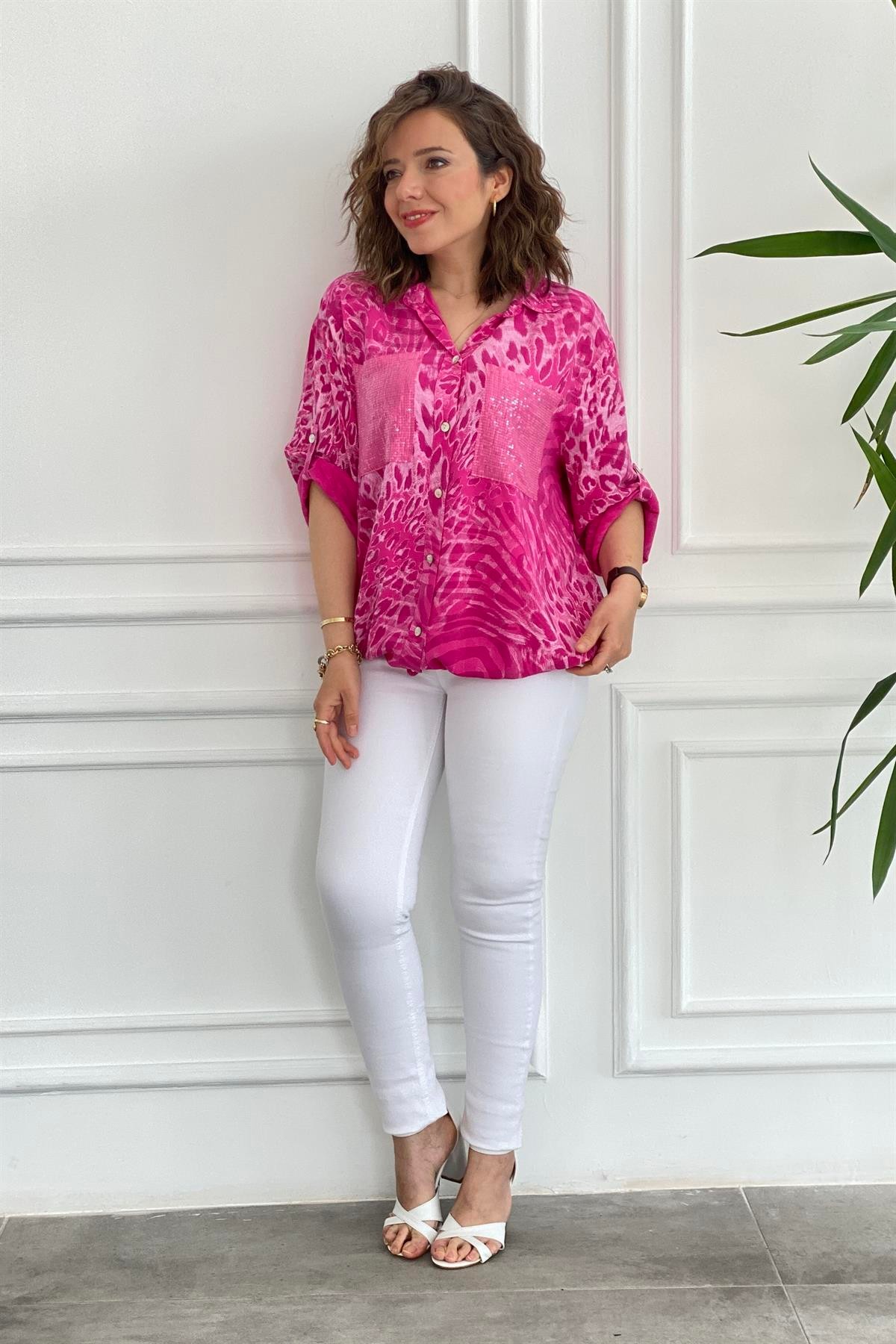Leopar Desenli Cepleri Pul İşlemeli Bluz
