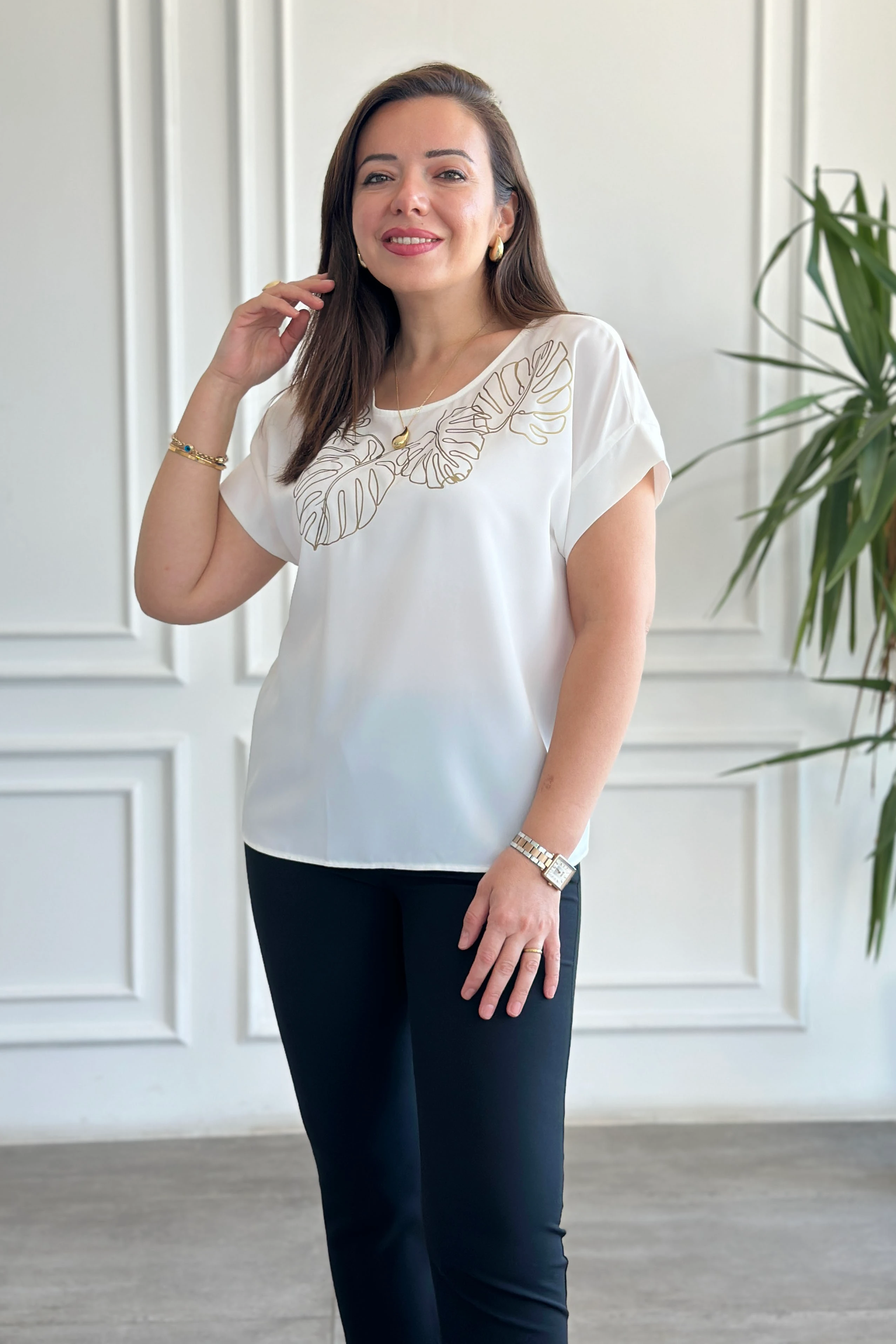 Önü Yaprak Baskılı Düşük Kol Bluz