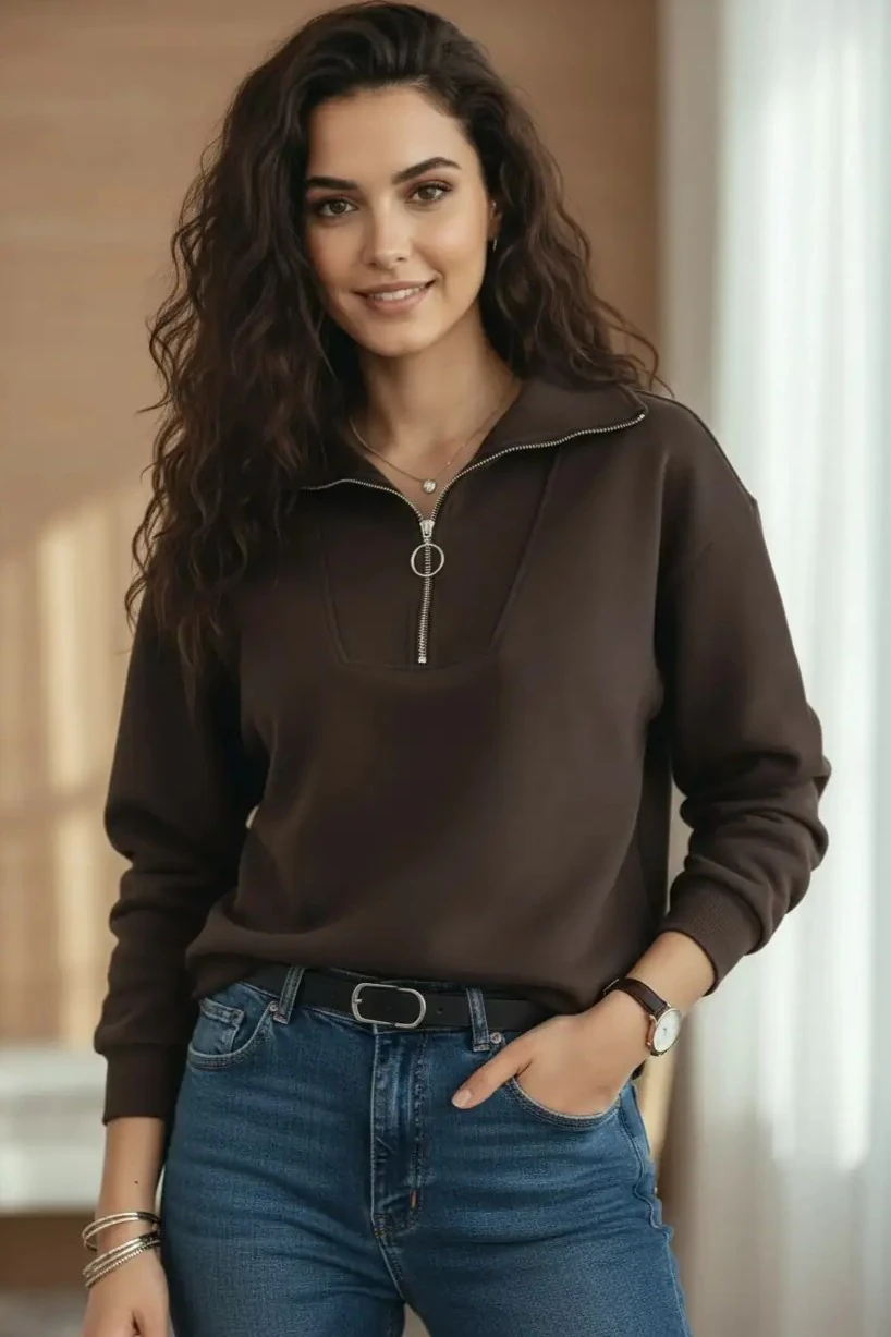 Yakası Fermuar Detaylı Düz Sweat