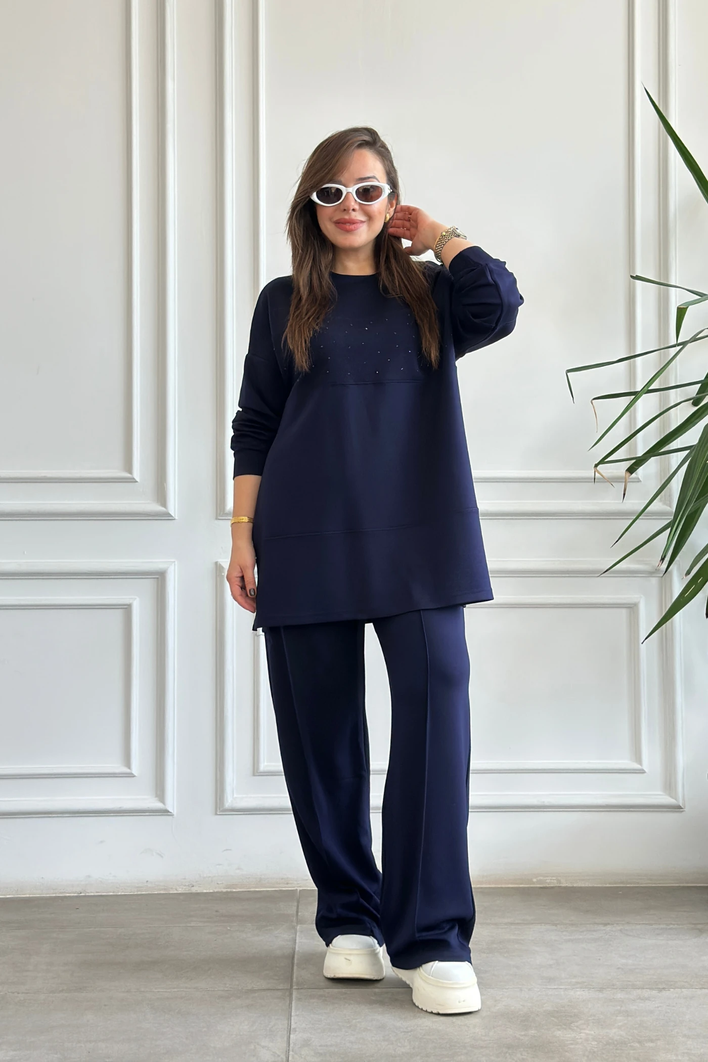 Önü Taş Detaylı Takım - LACIVERT