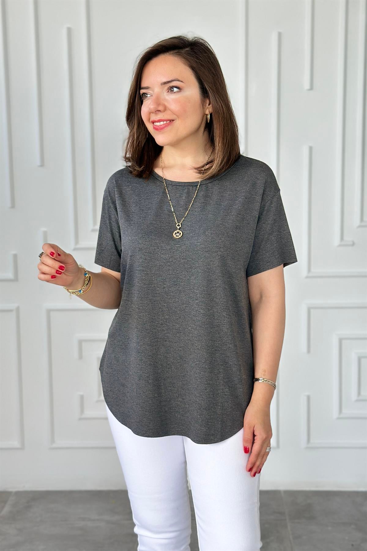Bisiklet Yaka Basic T-Shirt