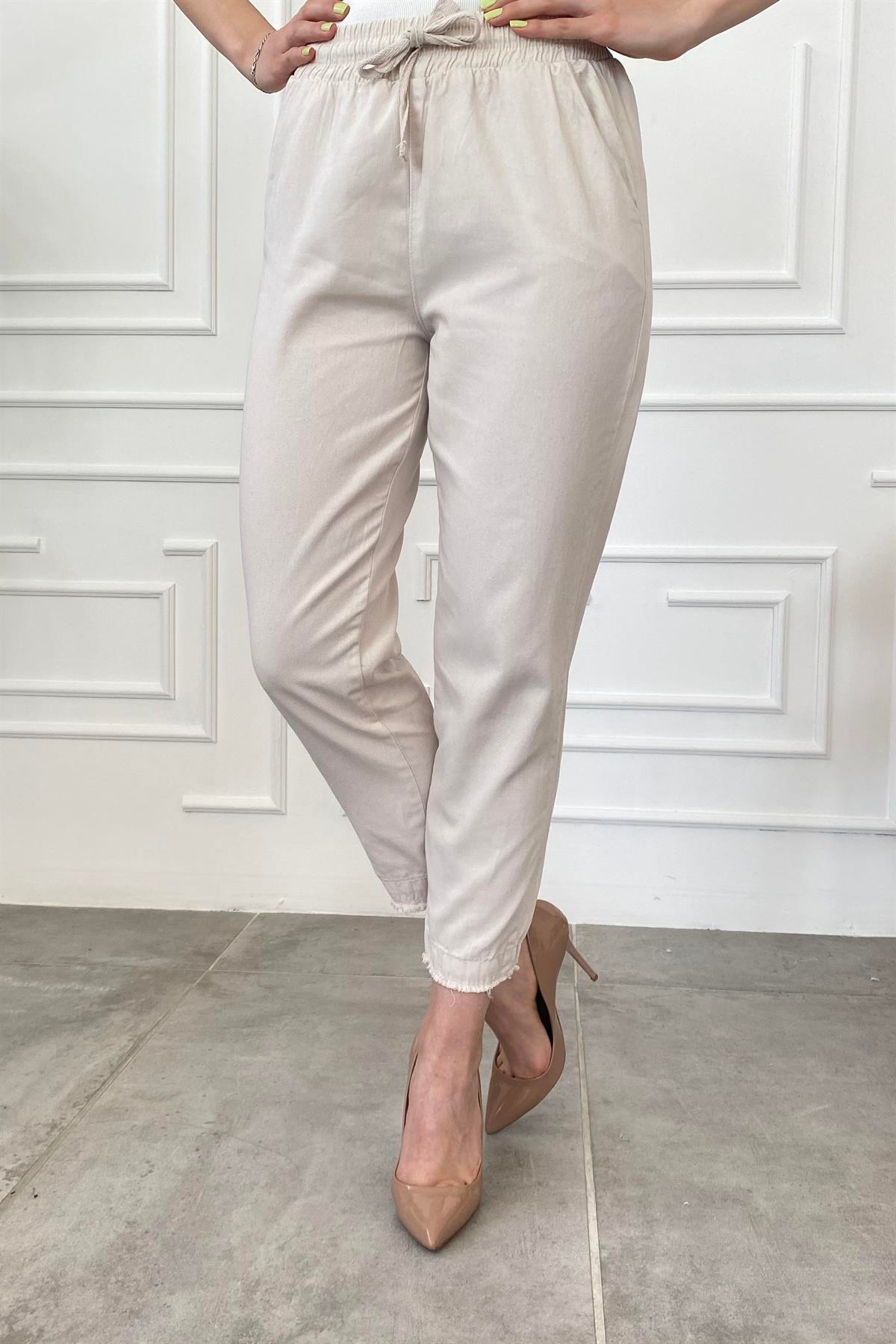 Paçası Püsküllü Beli Lastikli Gabardin Pantolon