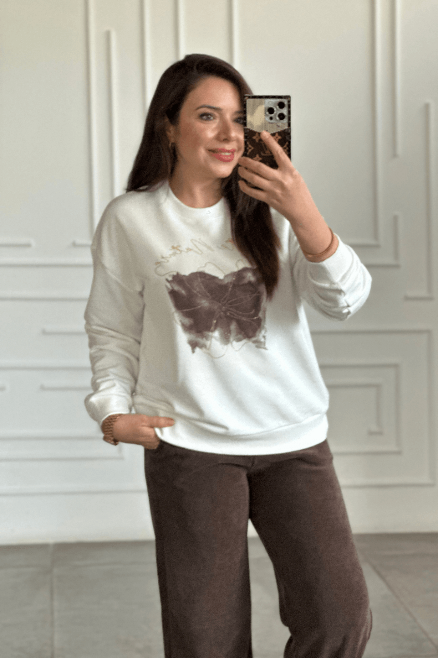 Önü Zincir İşlemeli Sweat
