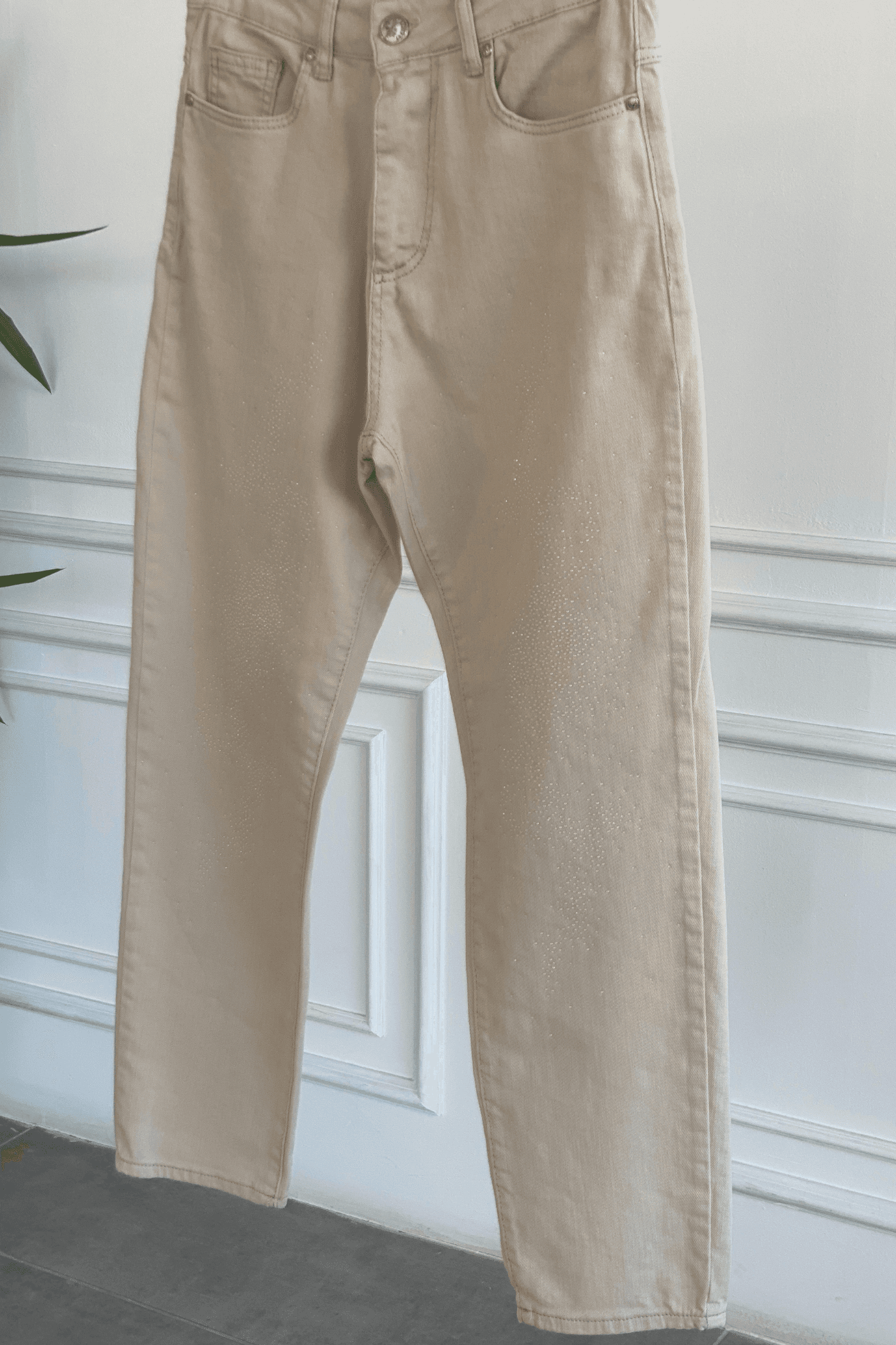 Hayalet Taş Detaylı Mom Jean