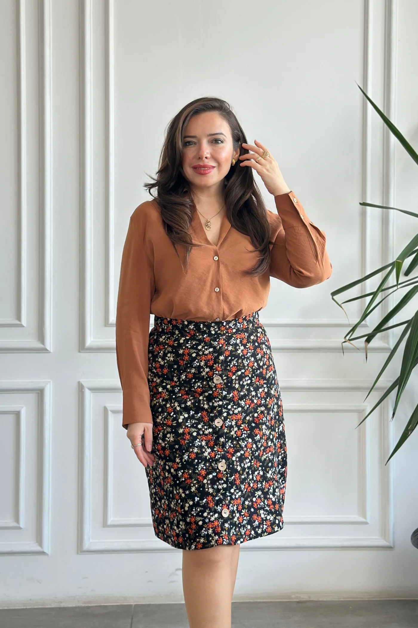 Kolları Çift Düğme Detaylı Modal Düz Gömlek