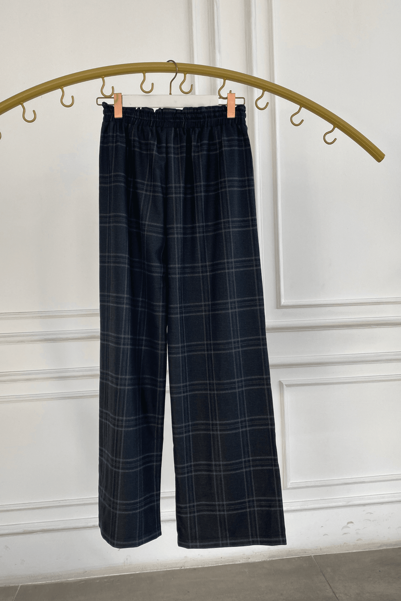 Beli Lastikli Ekose Detaylı Bol Paça Pantolon