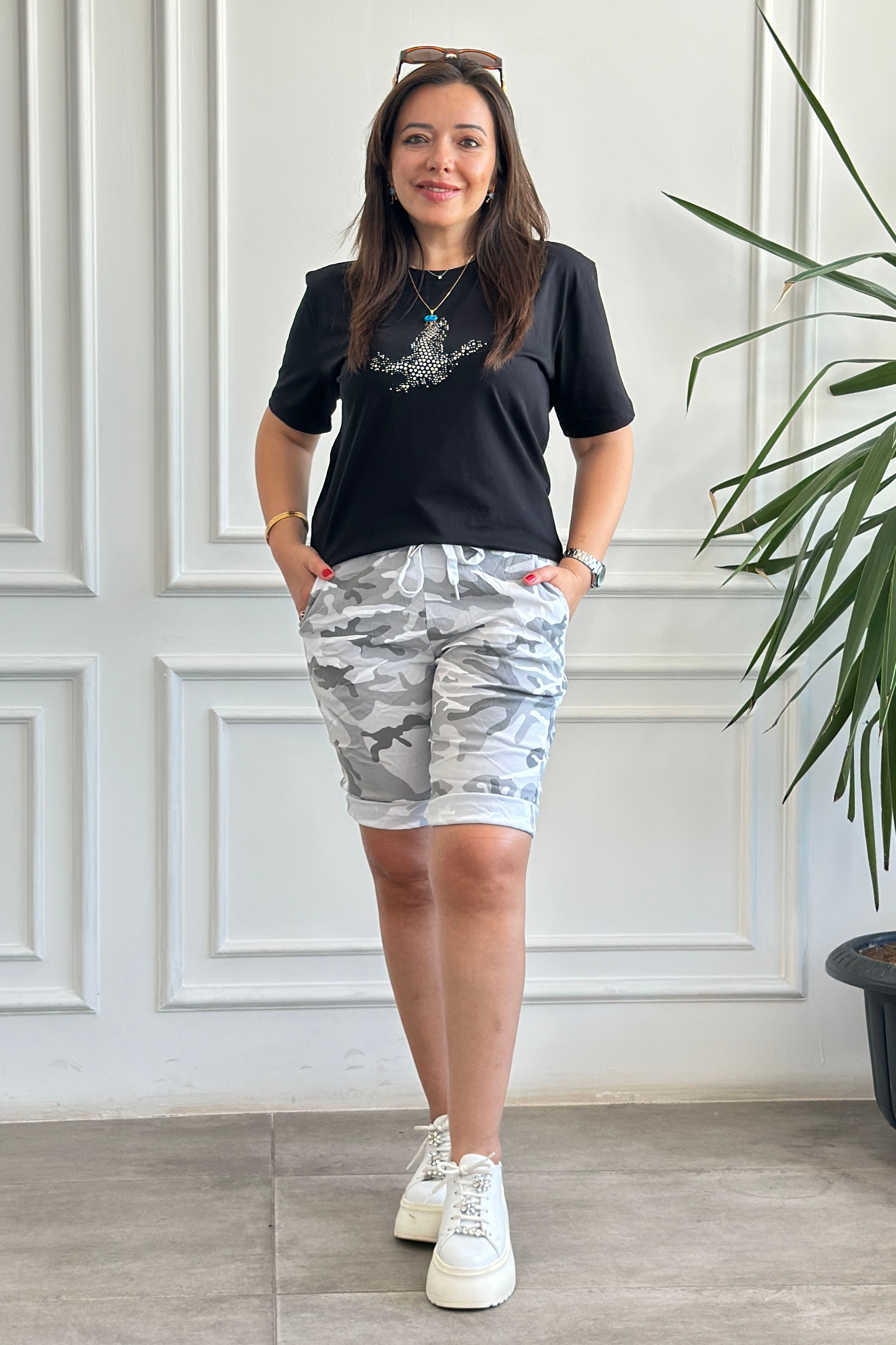 Kuş Desen Taşlı T-Shirt