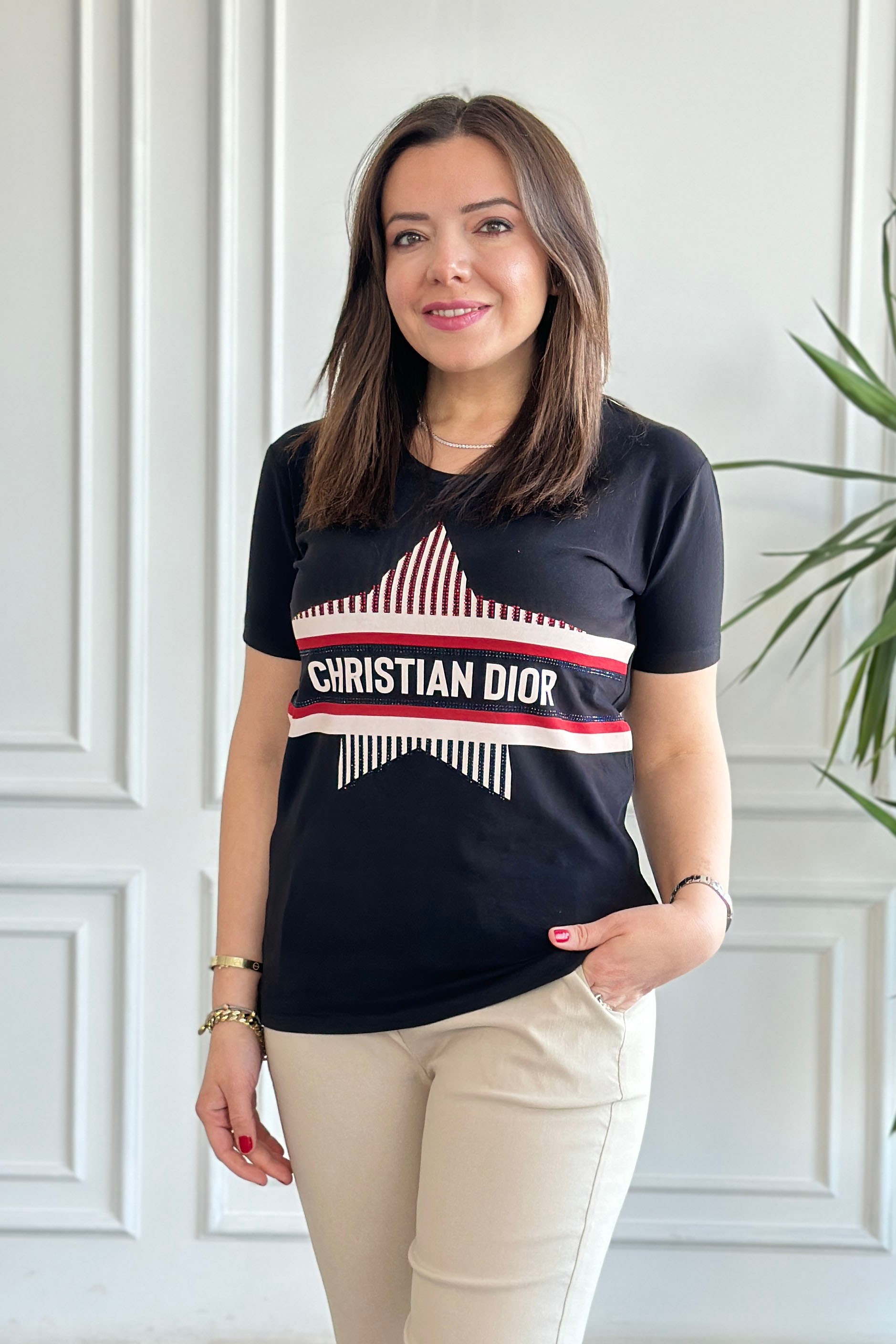 Bisiklet Yaka Önü Yazı Ve Taş Detaylı T-Shirt