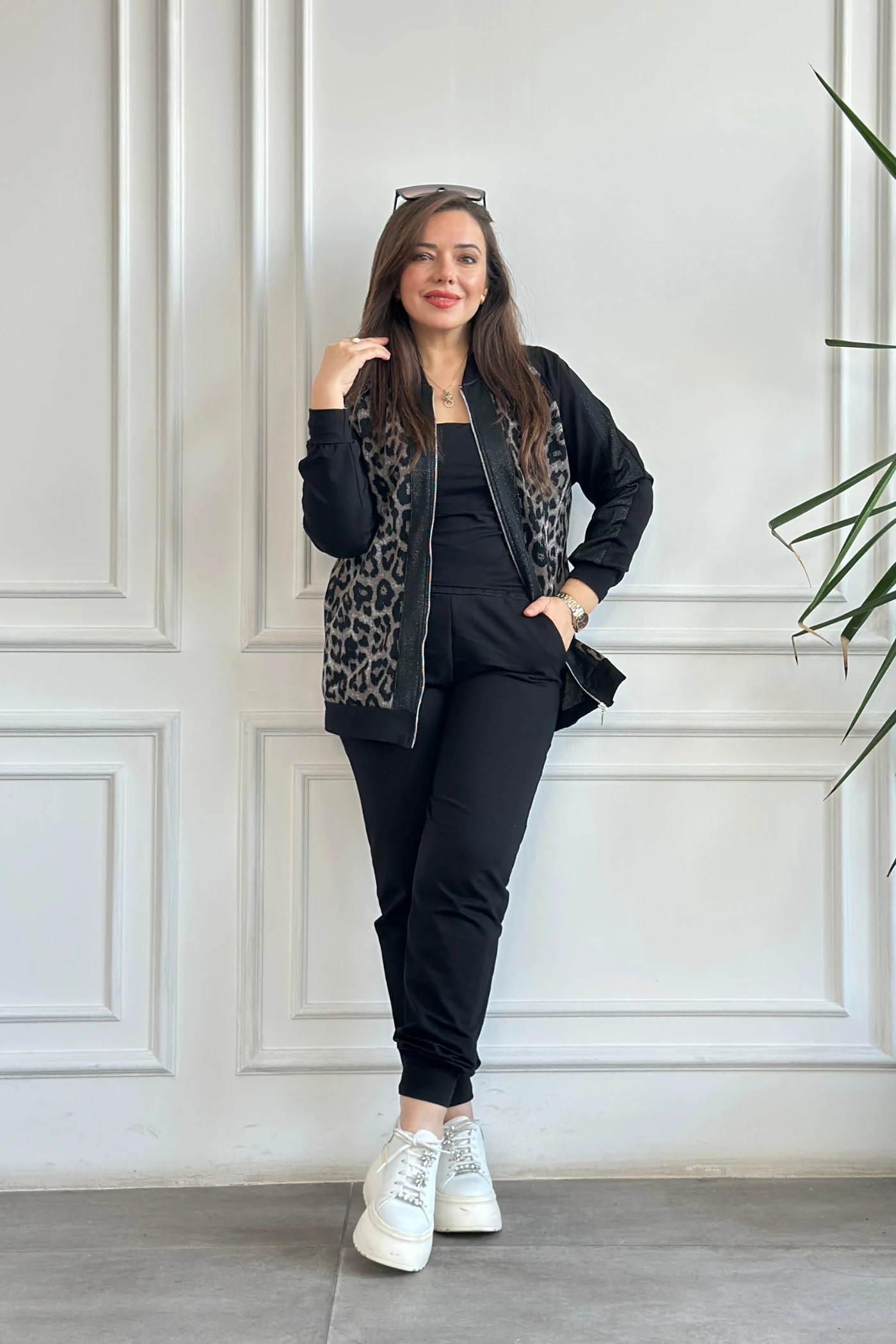Leopar Detaylı Fermuarlı Eşofman Takımı  - SIYAH