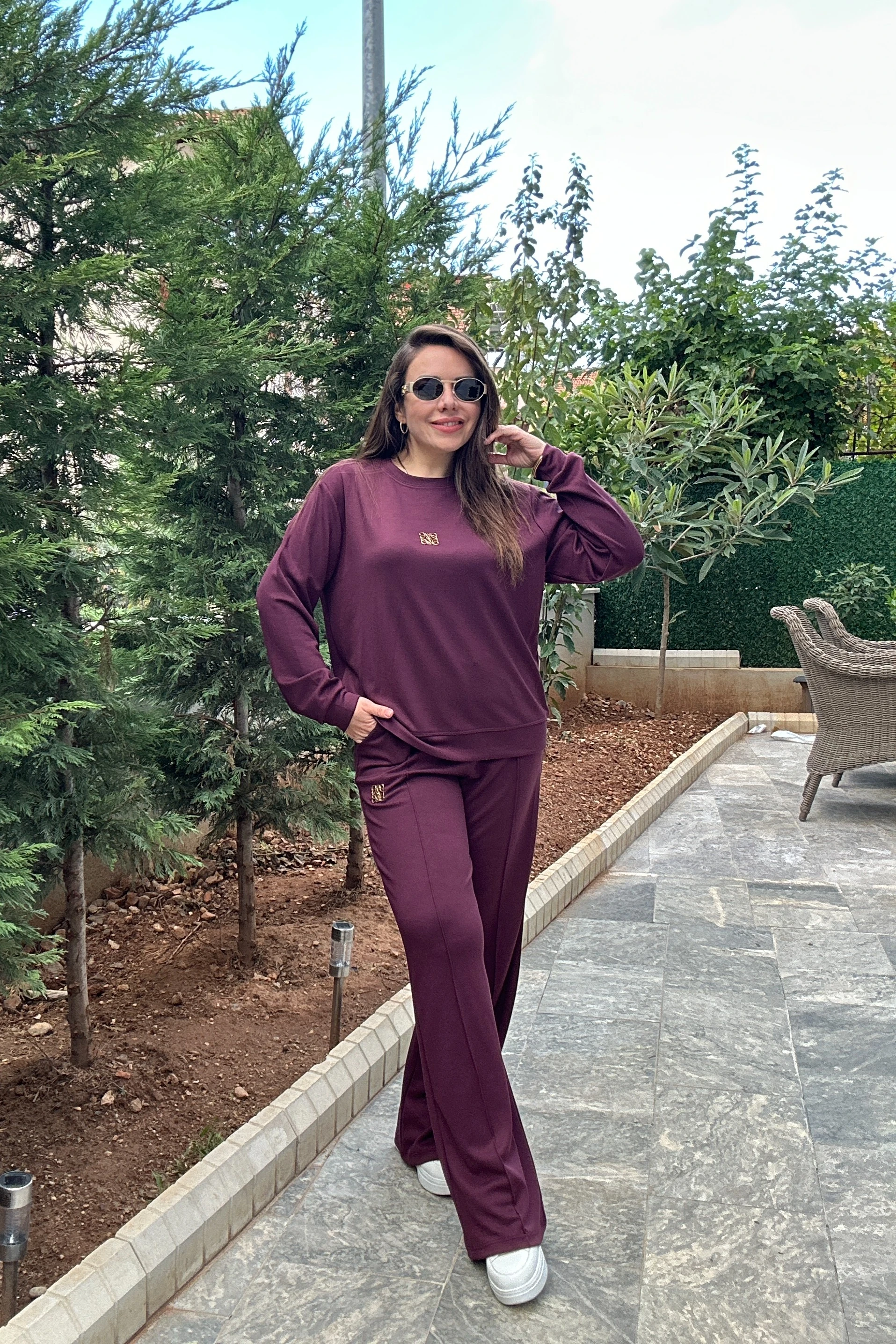 Önü Metal Aksesuarlı Takım