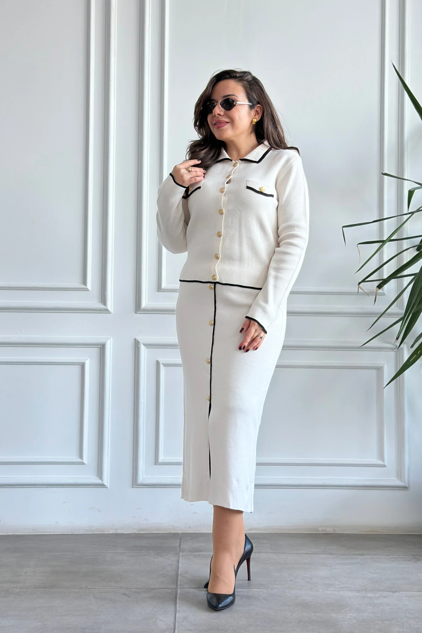 Gold Düğme Detaylı Triko Takım