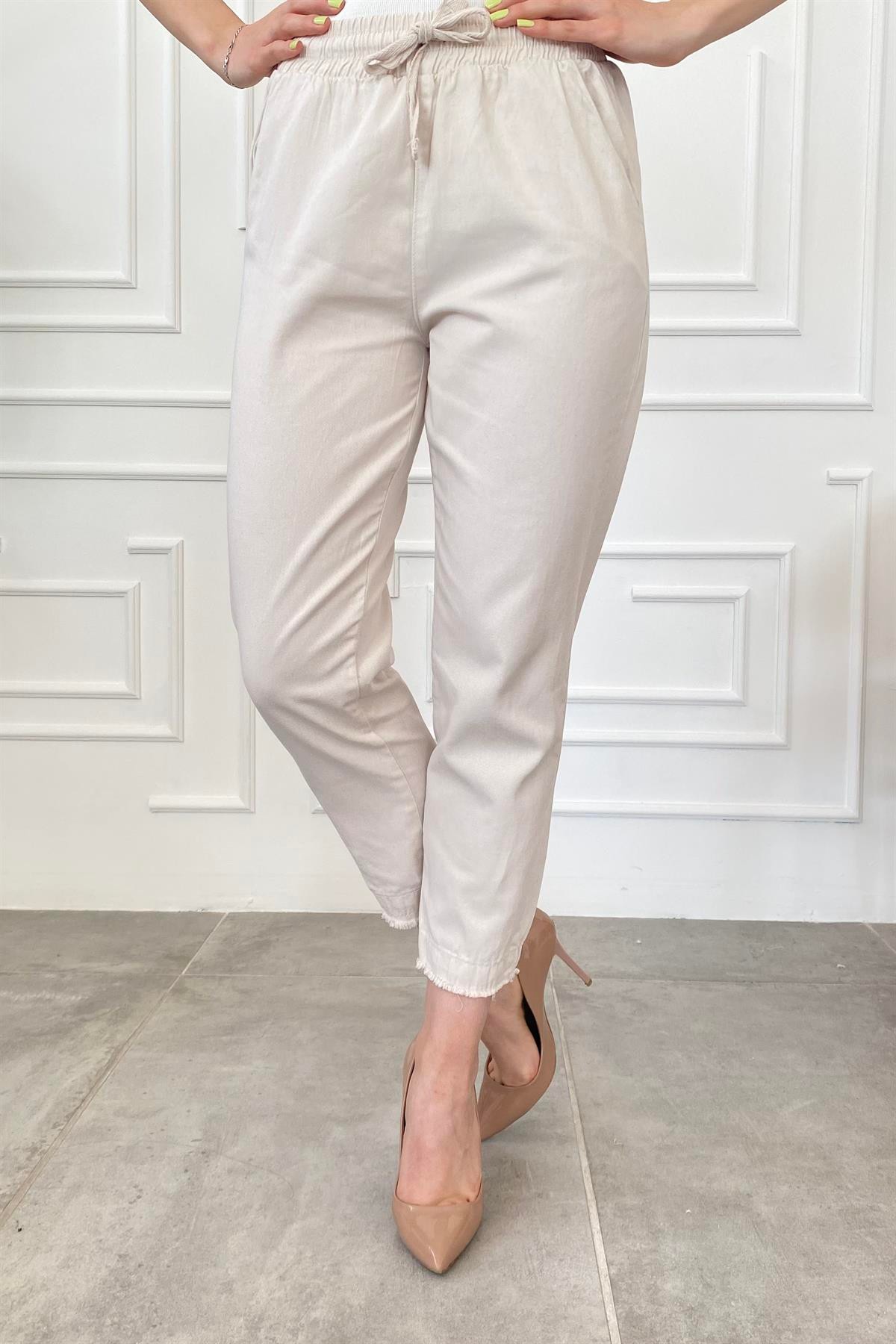 Paçası Püsküllü Beli Lastikli Gabardin Pantolon