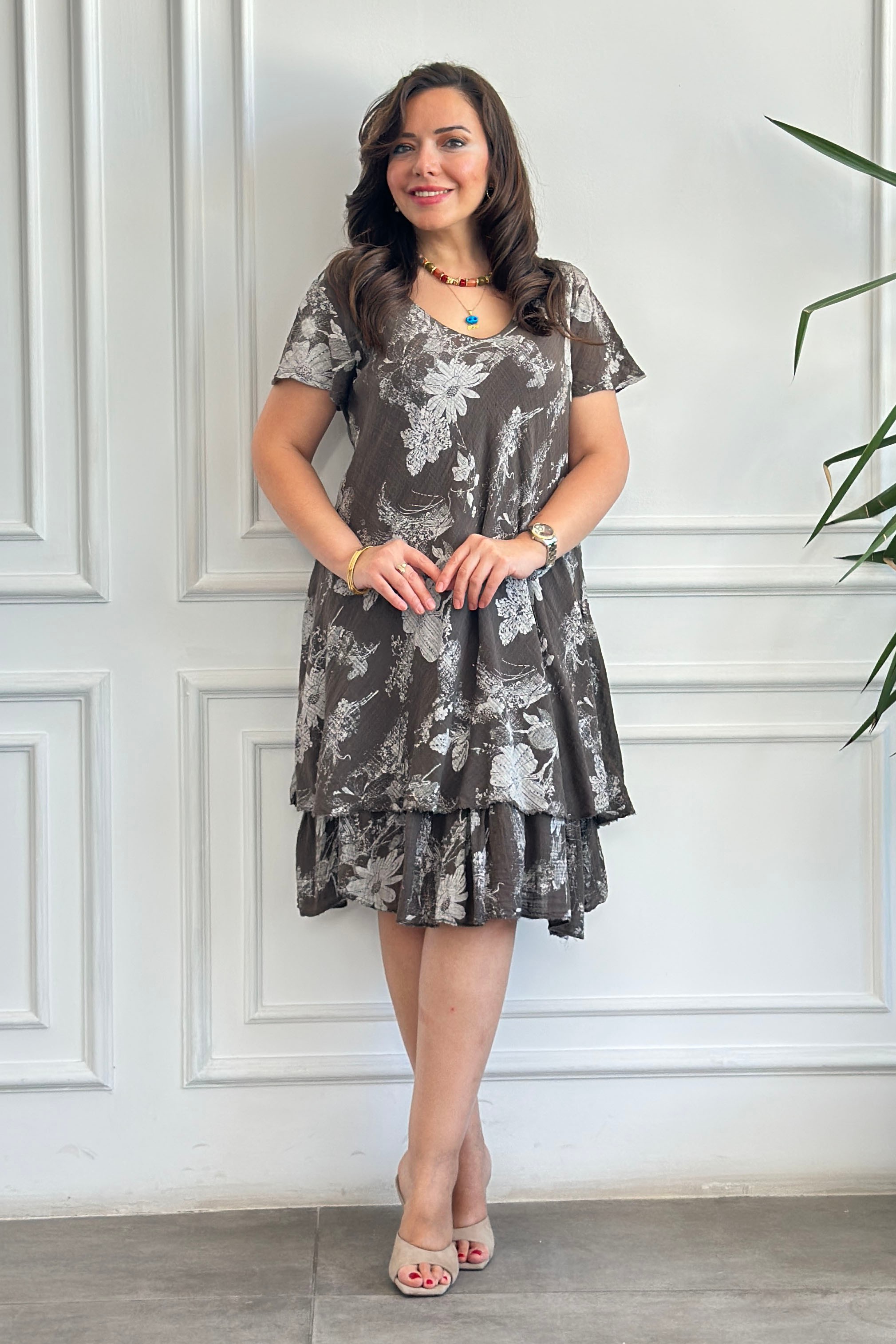 İthal Batik Çiçek Desenli Kısa Kollu Elbise
