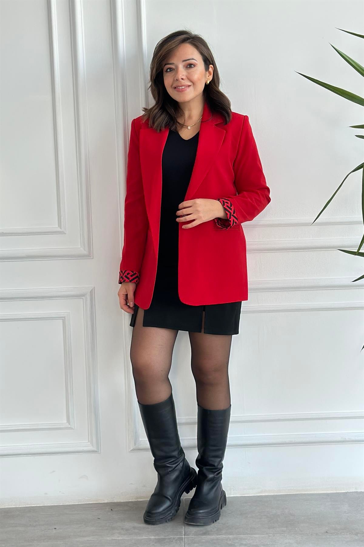 Manşetleri Ve Astarı Labirent Desenli Blazer Ceket