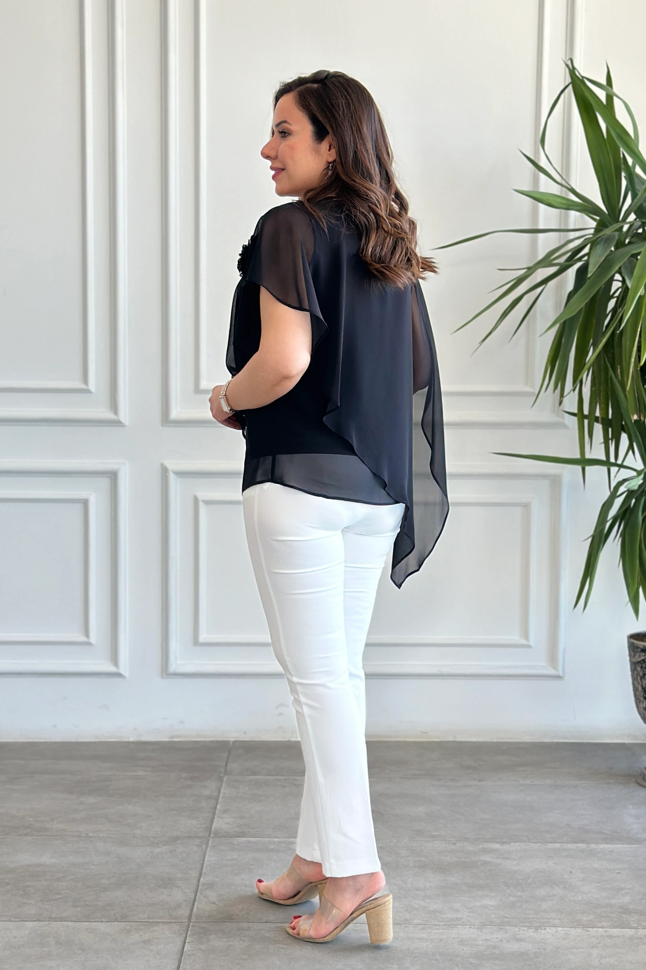 Asimetrik Kesim Şifon Bluz