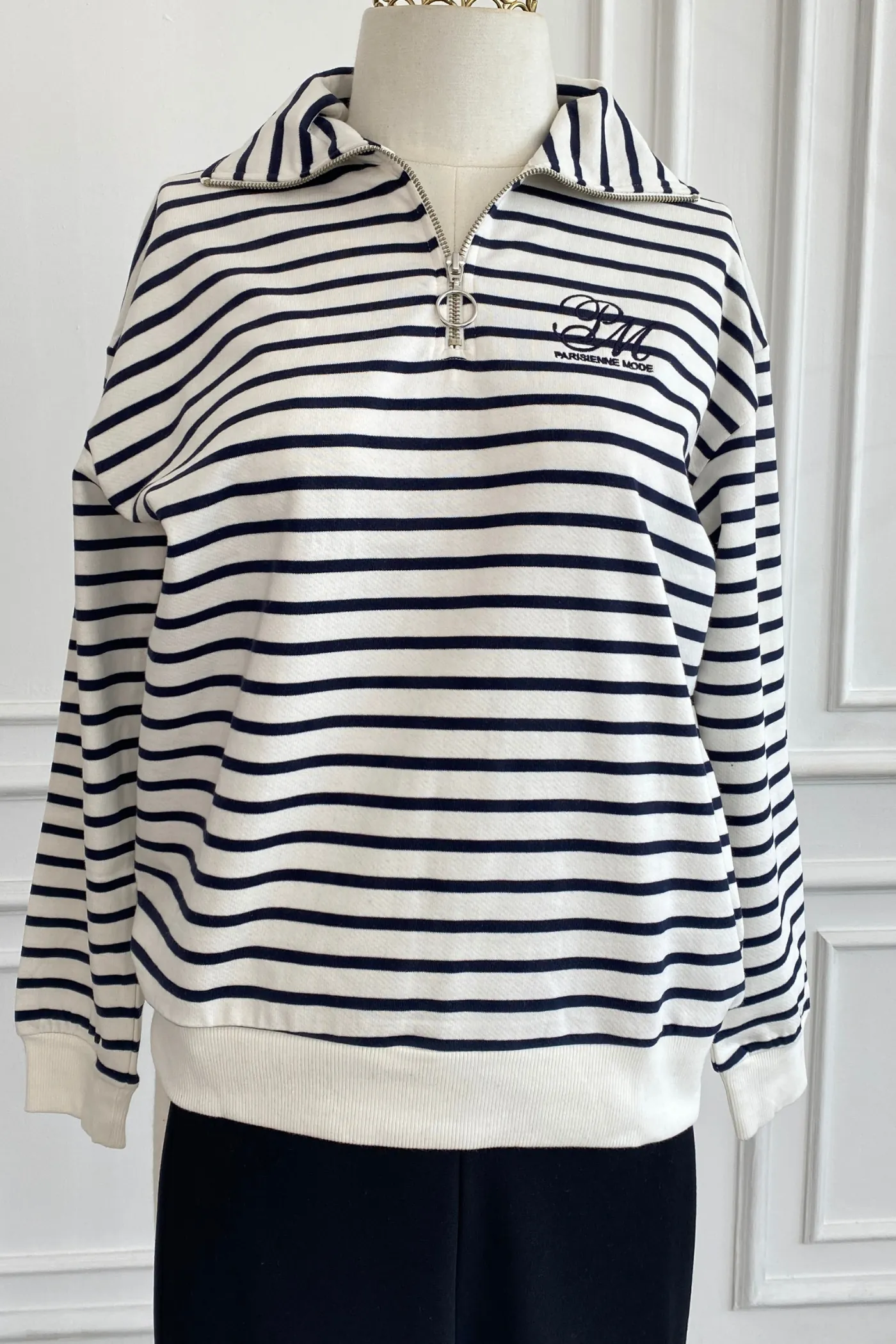 Polo Yaka Fermuar Detaylı Çizgili Sweat