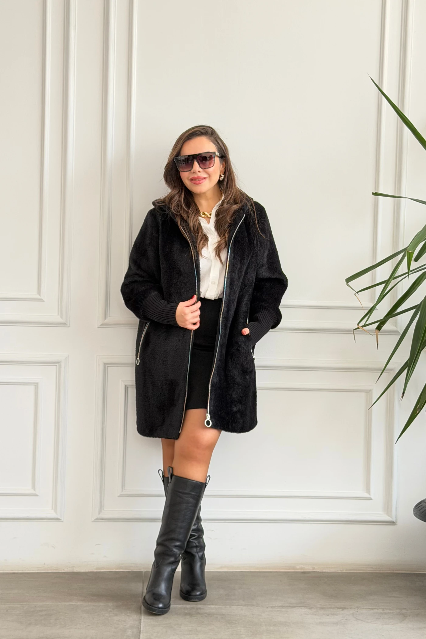 Önden Cep Fermuarlı Peluş Kaban