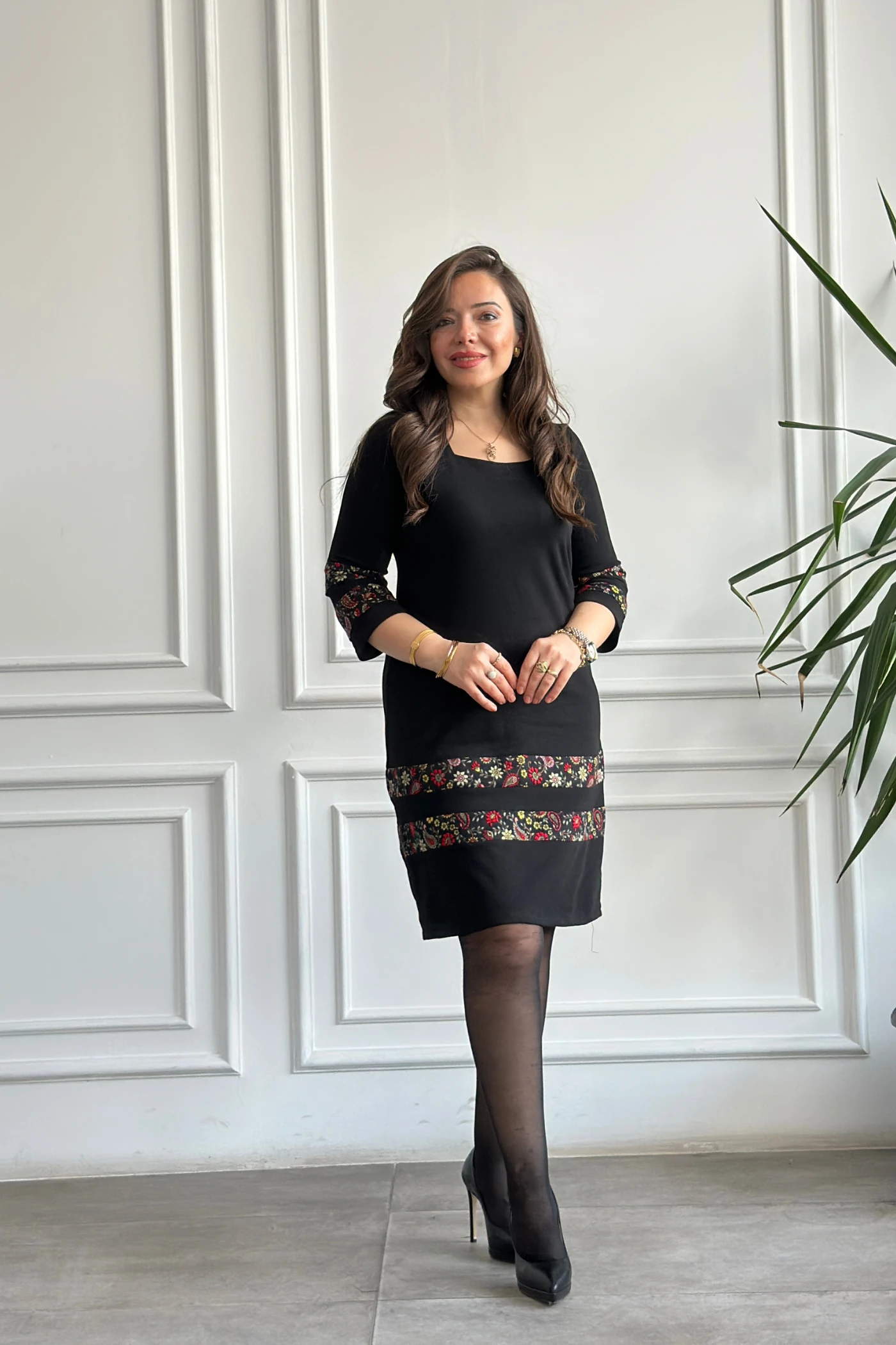 Etek Ve Kol Pazen Detaylı Pamuk Elbise - MINT KIRMIZI