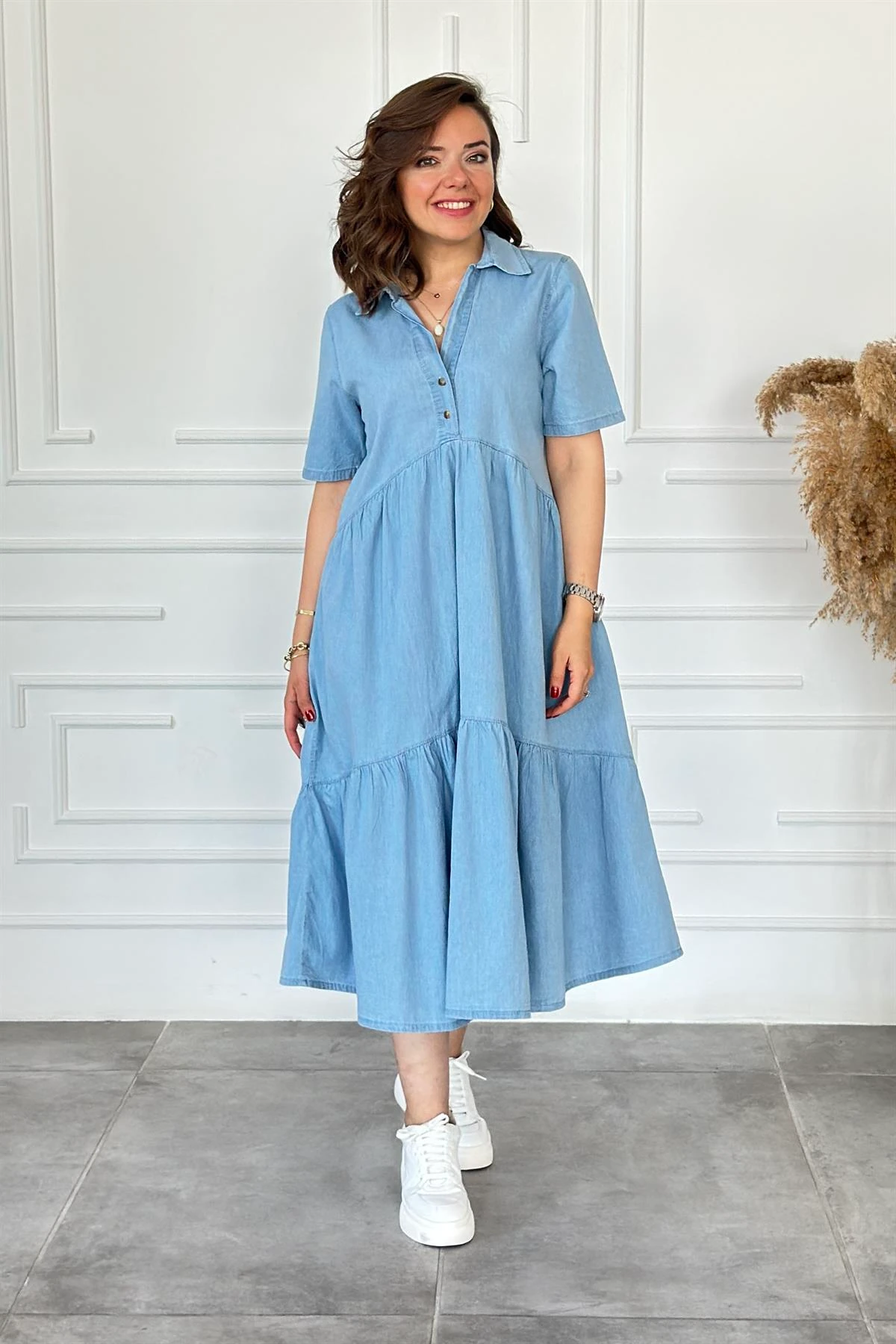 Polo Yaka Düğme Detaylı Kot Elbise