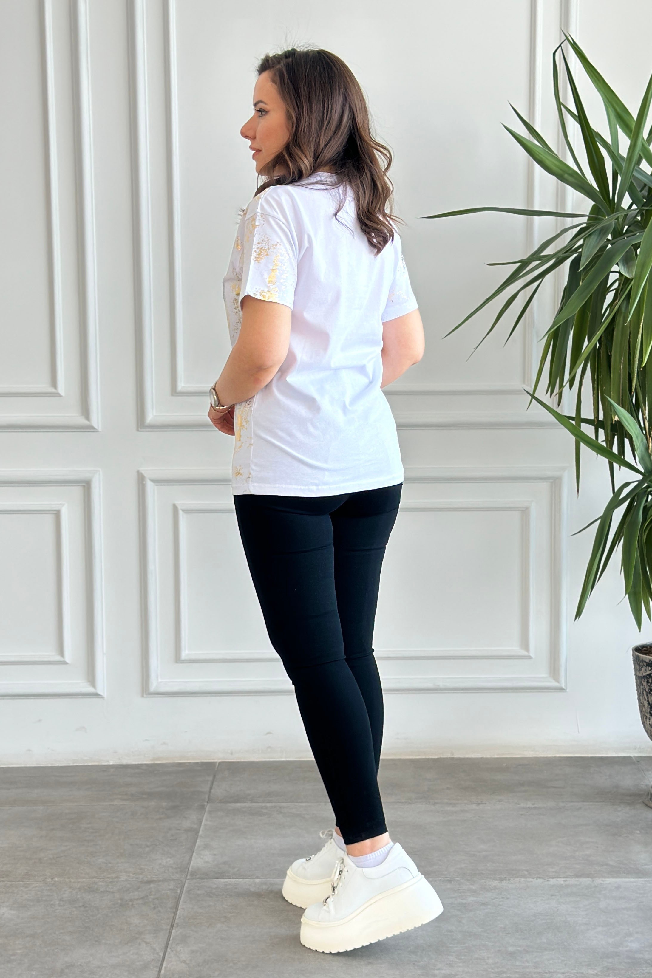Bisiklet Yaka Önü Yazı Ve Taş Baskılı T-Shirt