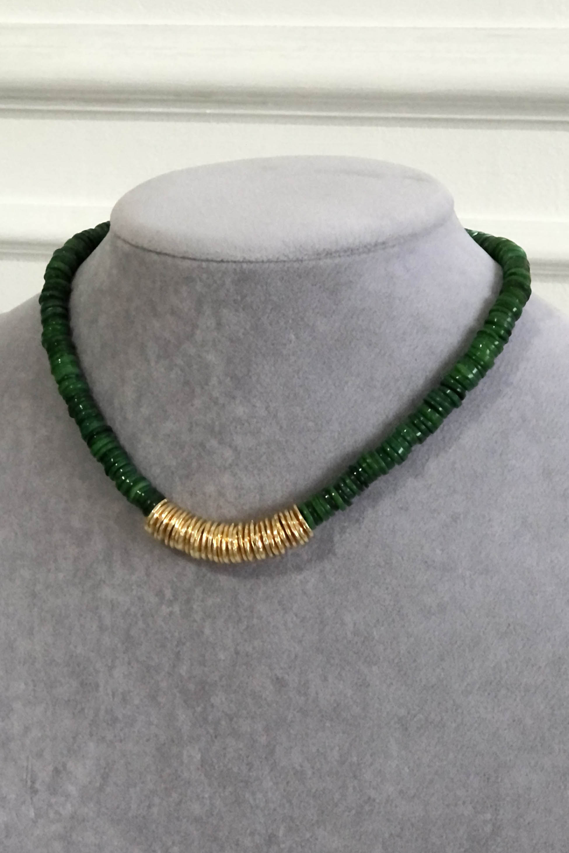 KLY36 Altın Kaplama Detaylı Krem Boncuk Kolye 