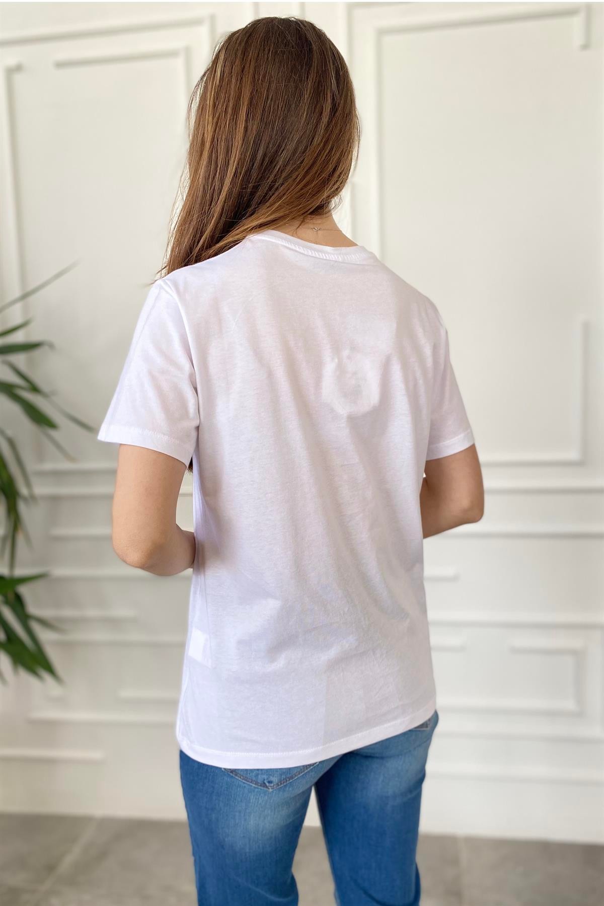 Çiçek Ve Yaprak Desenli T-Shirt