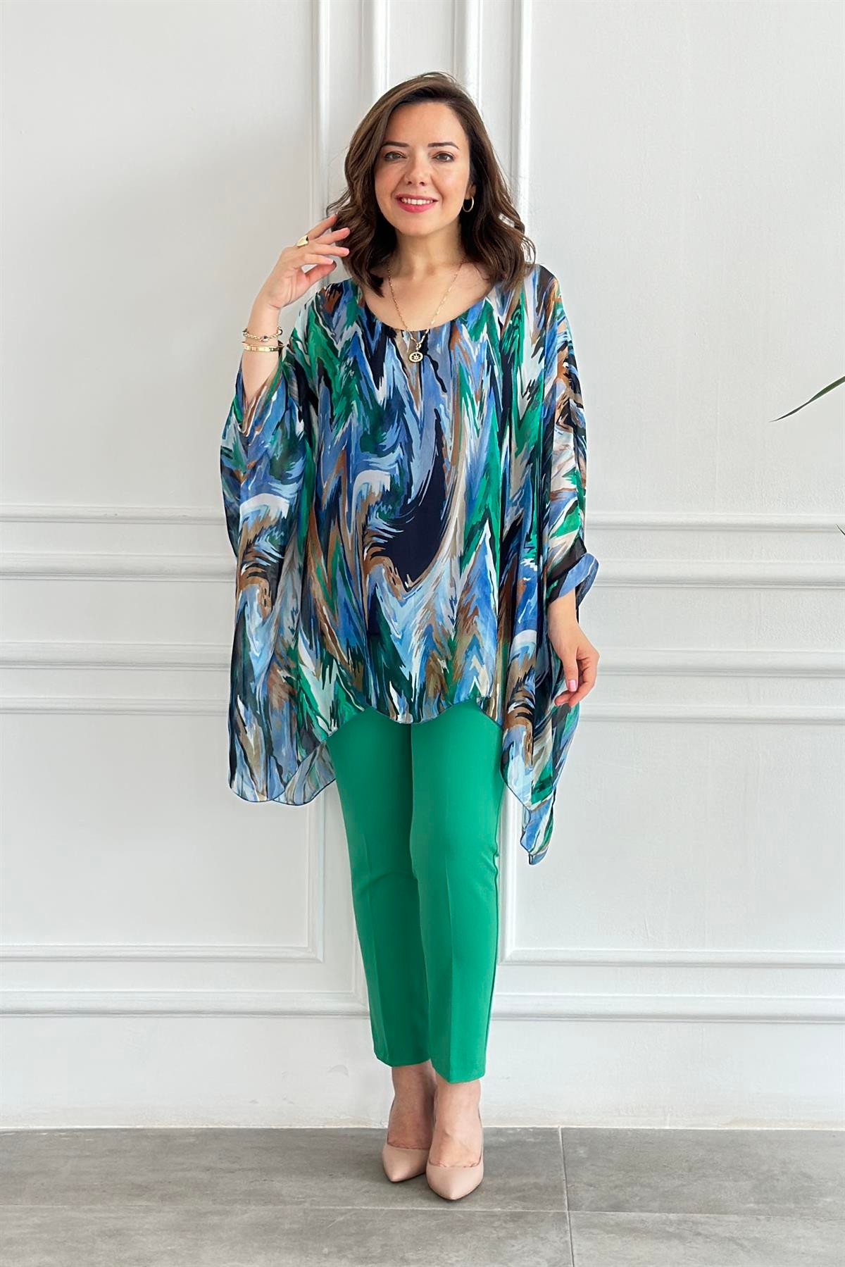 Batik Desenli İç Atletli Bluz