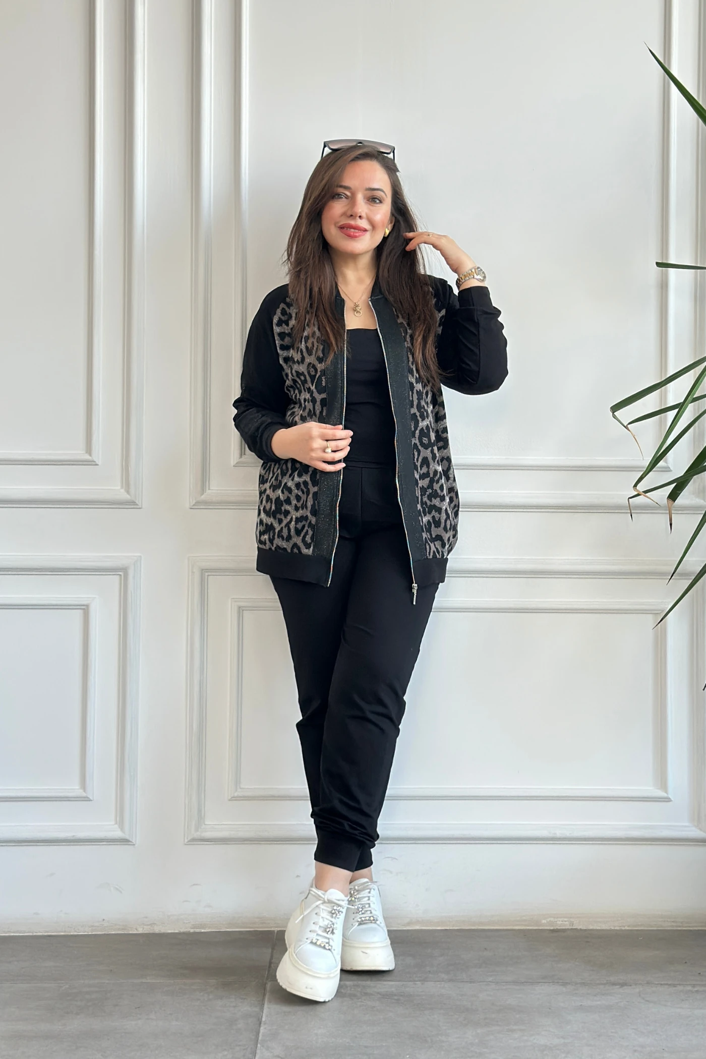 Leopar Detaylı Fermuarlı Eşofman Takımı  - SIYAH