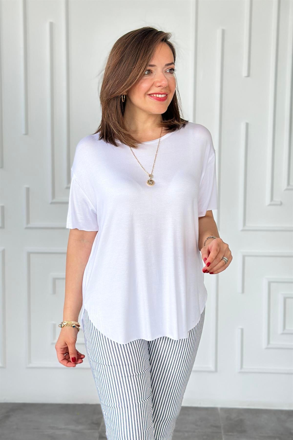 Bisiklet Yaka Basic T-Shirt