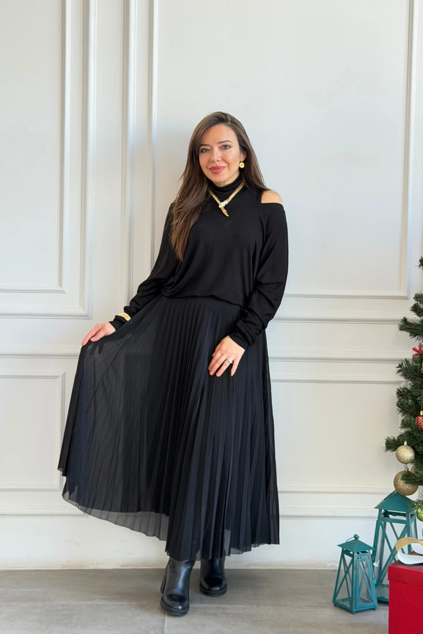 Bluz Detaylı Eteği Tül Pileli Elbise