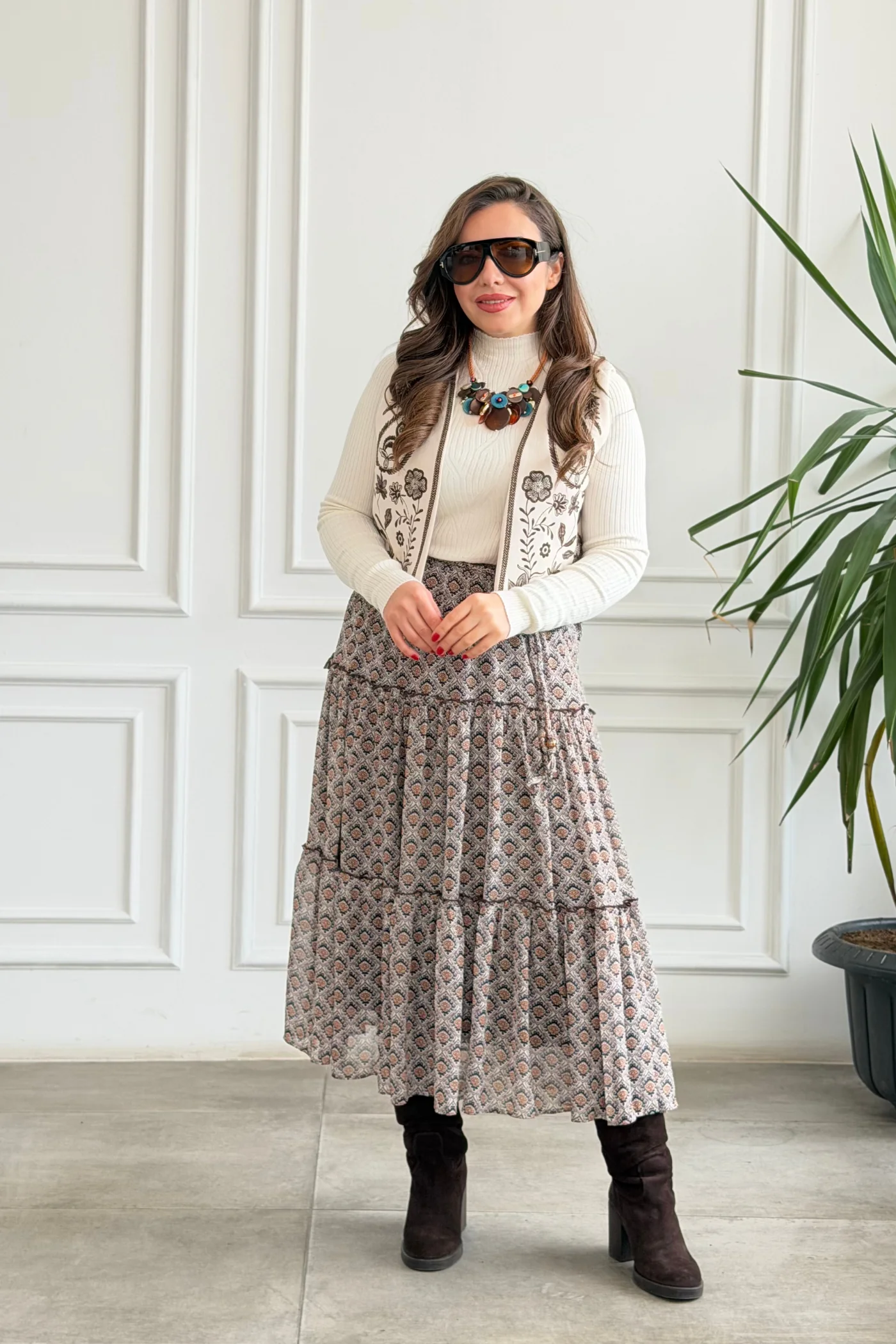 Nakış İşlemeli Nubuk Yelek - TAS