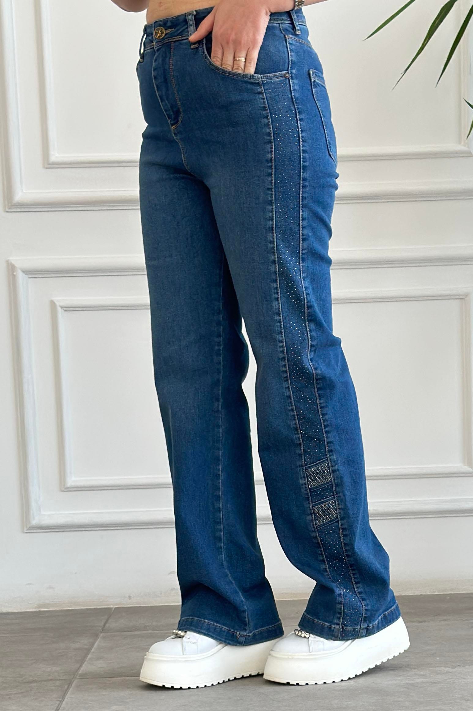 Yüksek Bel Likralı Şerit Taş Detaylı Bol Paça Pantolon