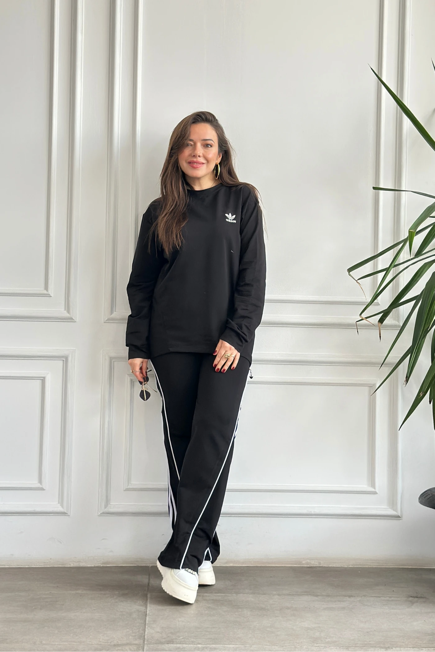 Arkası Ve Paçası Fermuar Detaylı Eşofman Takımı - SIYAH