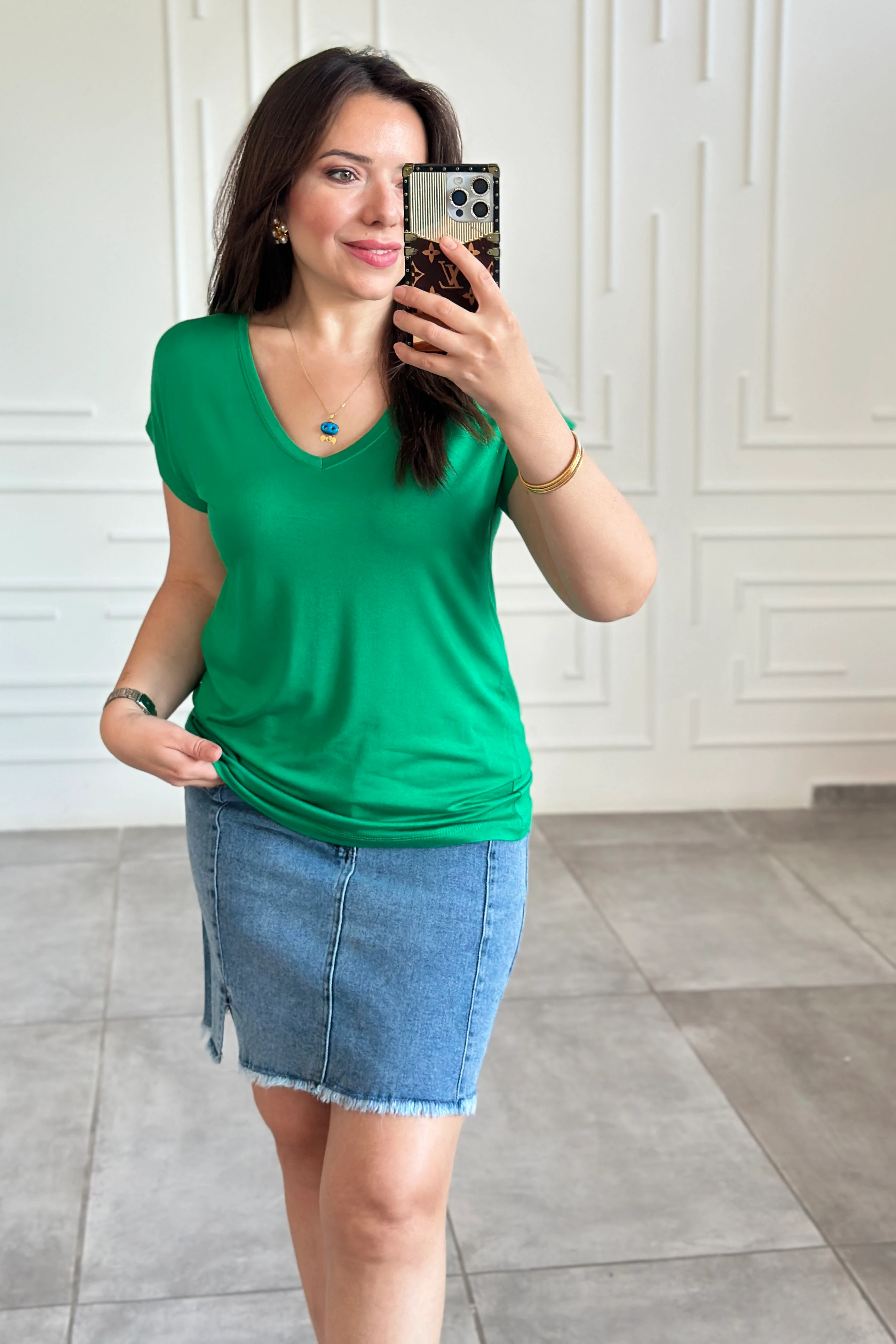 V Yaka Basic T-Shirt - YESIL