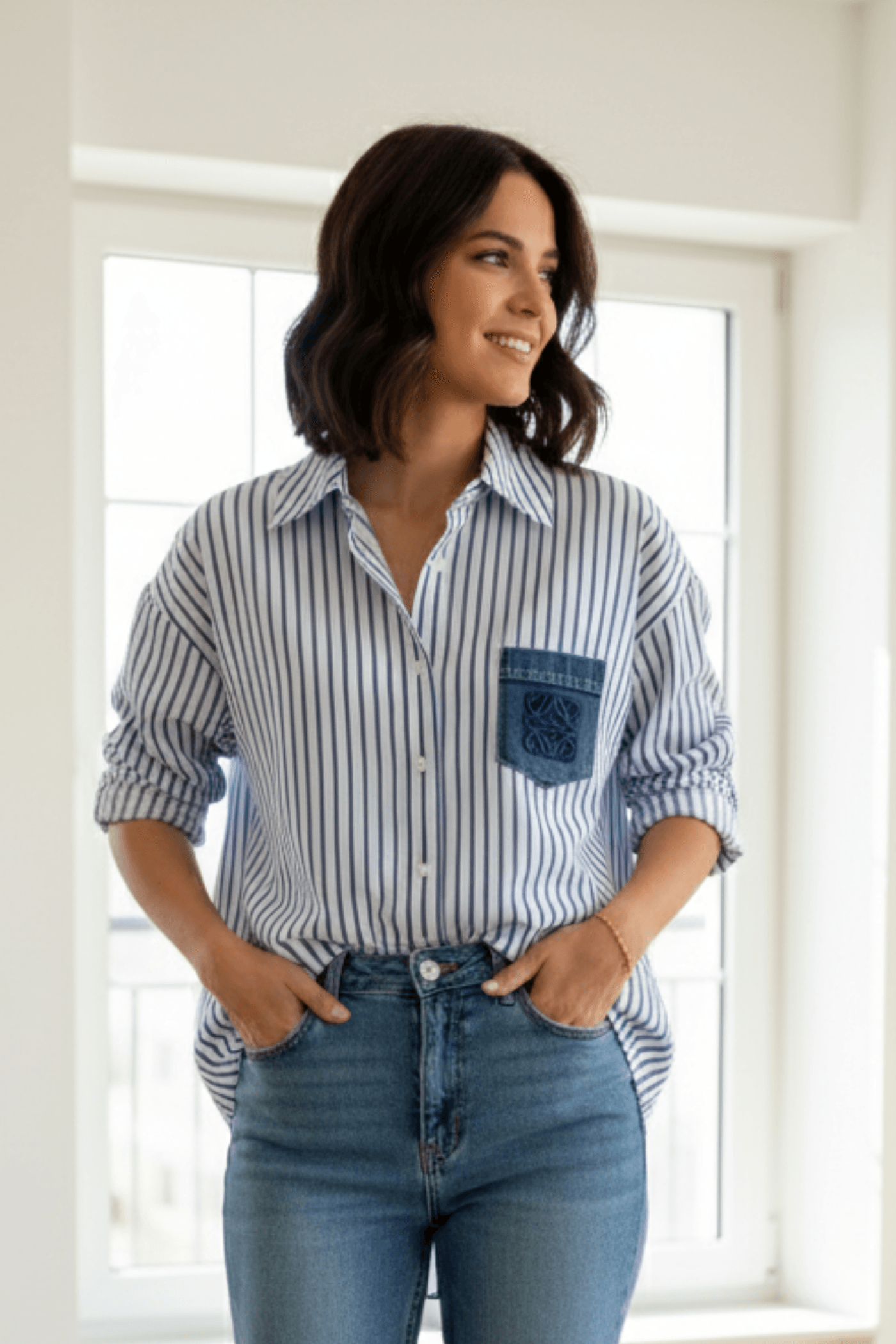 Gizli Düğme Detaylı Çizgili Gömlek