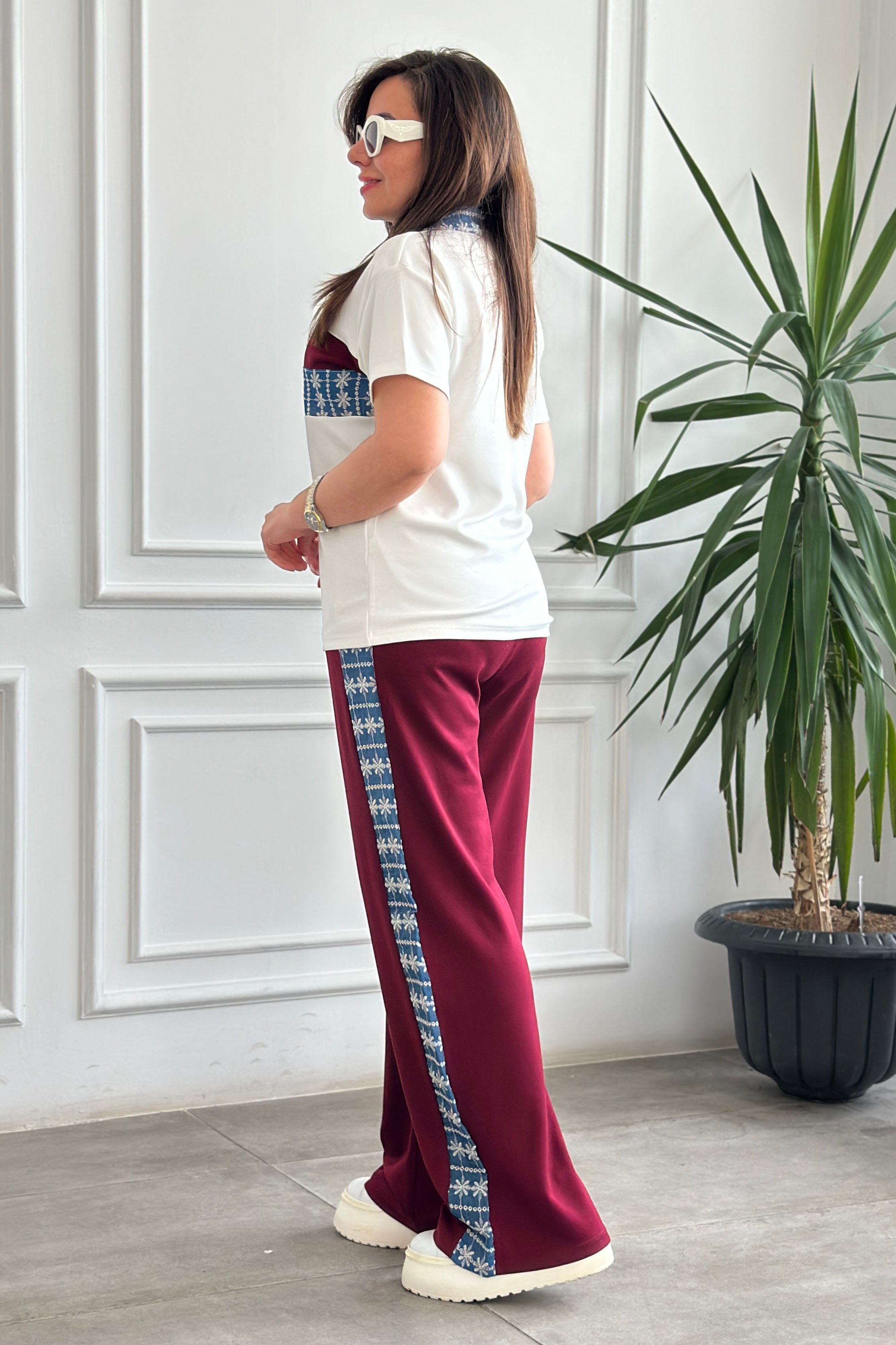 Polo Yaka Önü Taş Detaylı Kısa Kollu Takım - BORDO