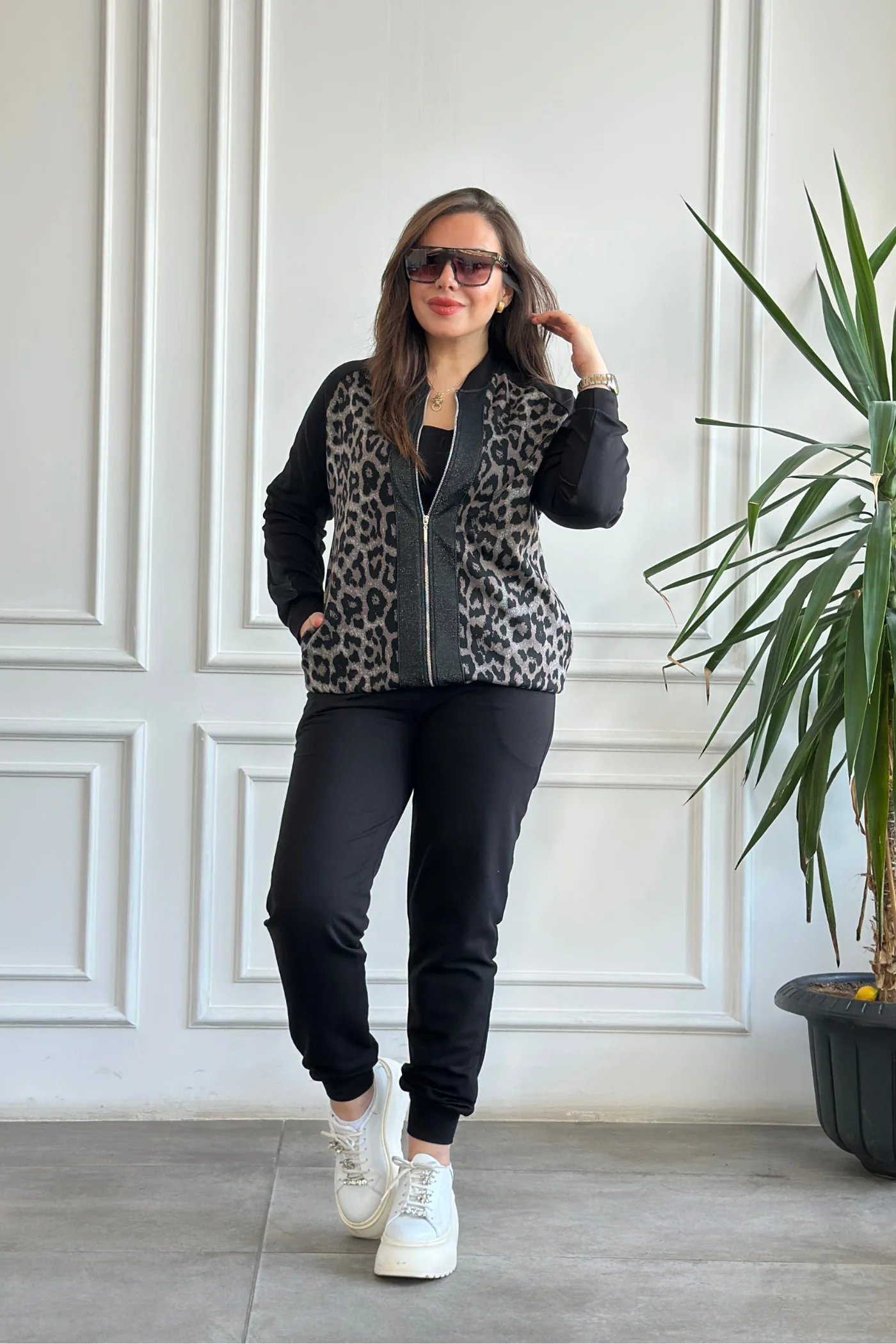 Leopar Detaylı Fermuarlı Eşofman Takımı  - SIYAH