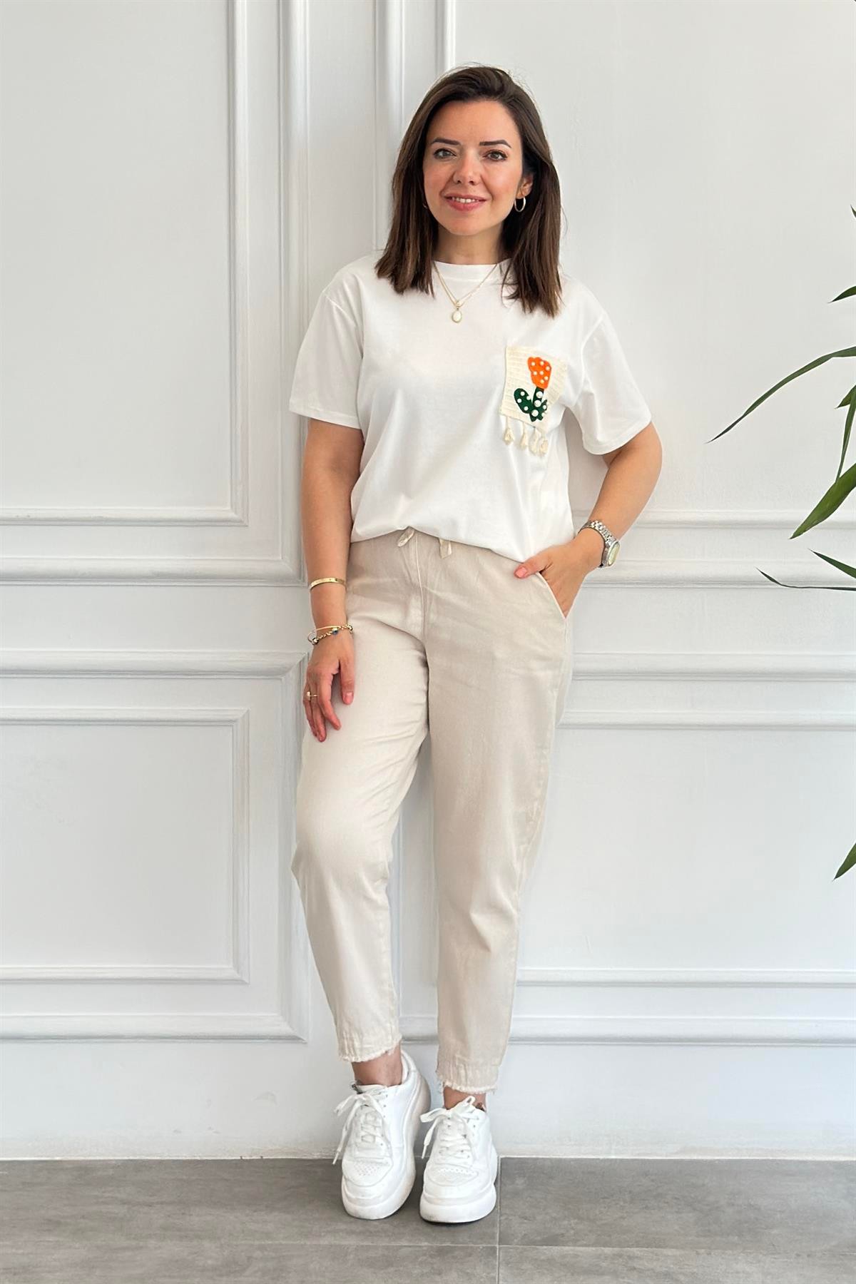 Paçası Püsküllü Beli Lastikli Gabardin Pantolon