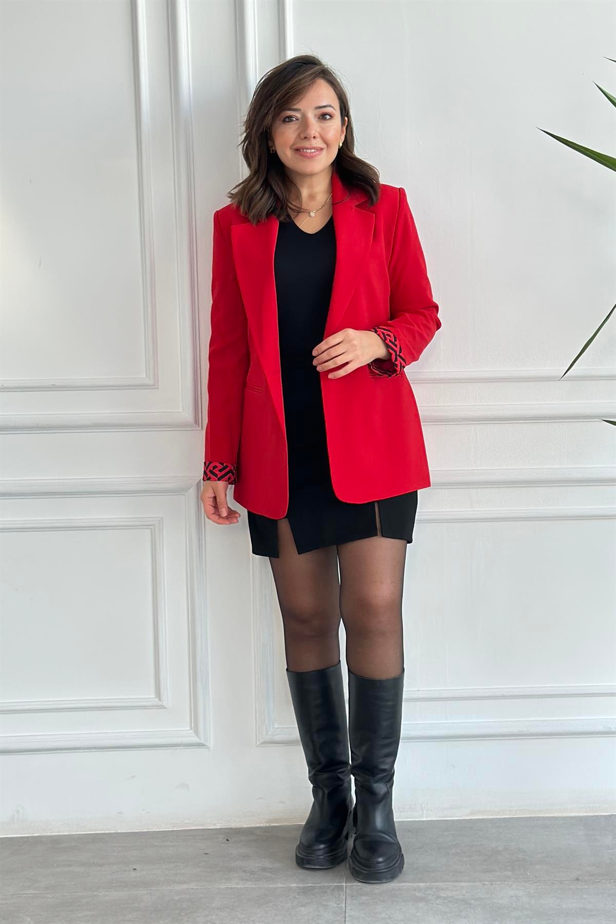 Manşetleri Ve Astarı Labirent Desenli Blazer Ceket
