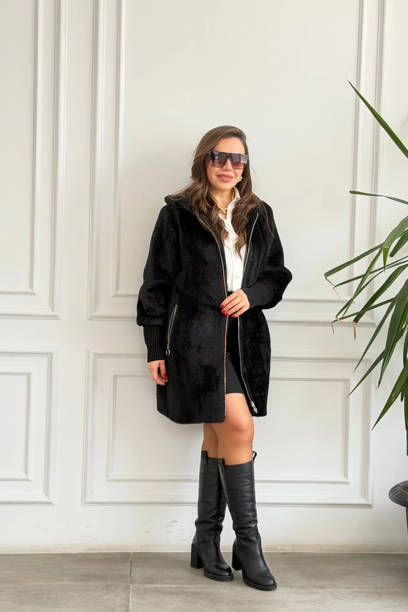 Önden Cep Fermuarlı Peluş Kaban