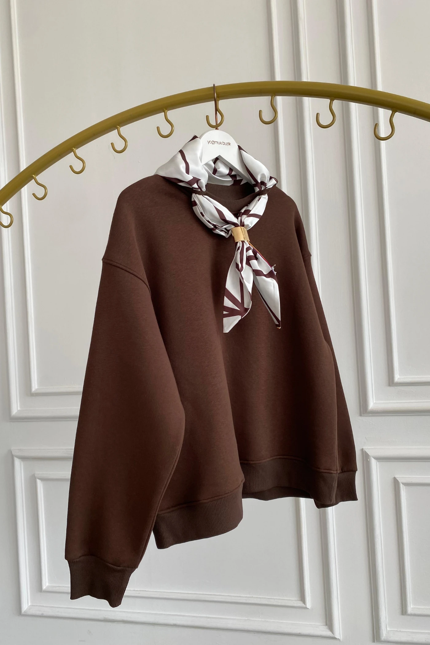 Yakası Fular Detaylı Sweat - KAHVERENGI